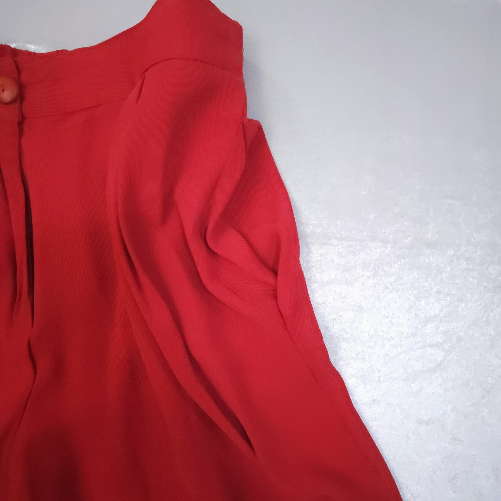 Vtg Red Flowy Shorts Rayon USA Sm/Med Pleated 1980s Fairy Glam Classic Stretch