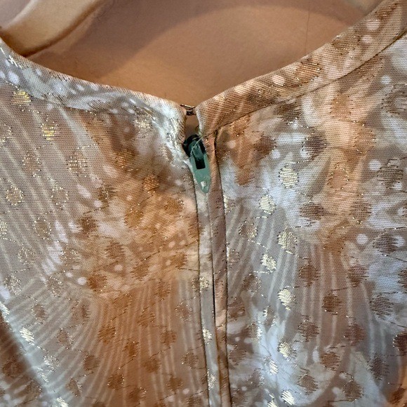 Vintage 1970s gown Gold Lurex Sleeveless gold metallic dot detail – Size Small?