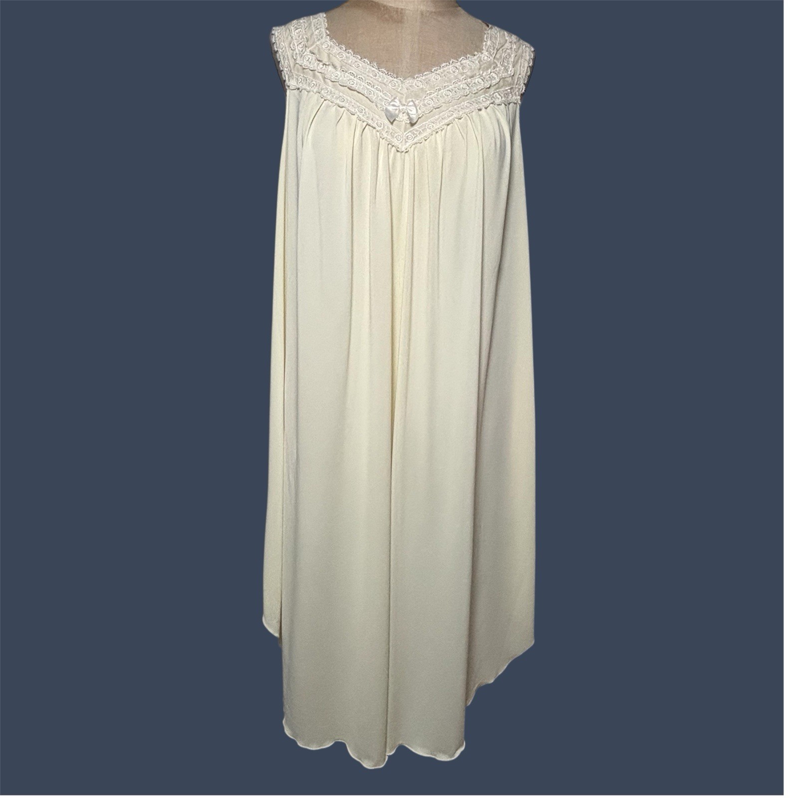 Vintage Shadowline Peignoir Set Nightgown Robe Yellow Lace Medium, Small *READ*
