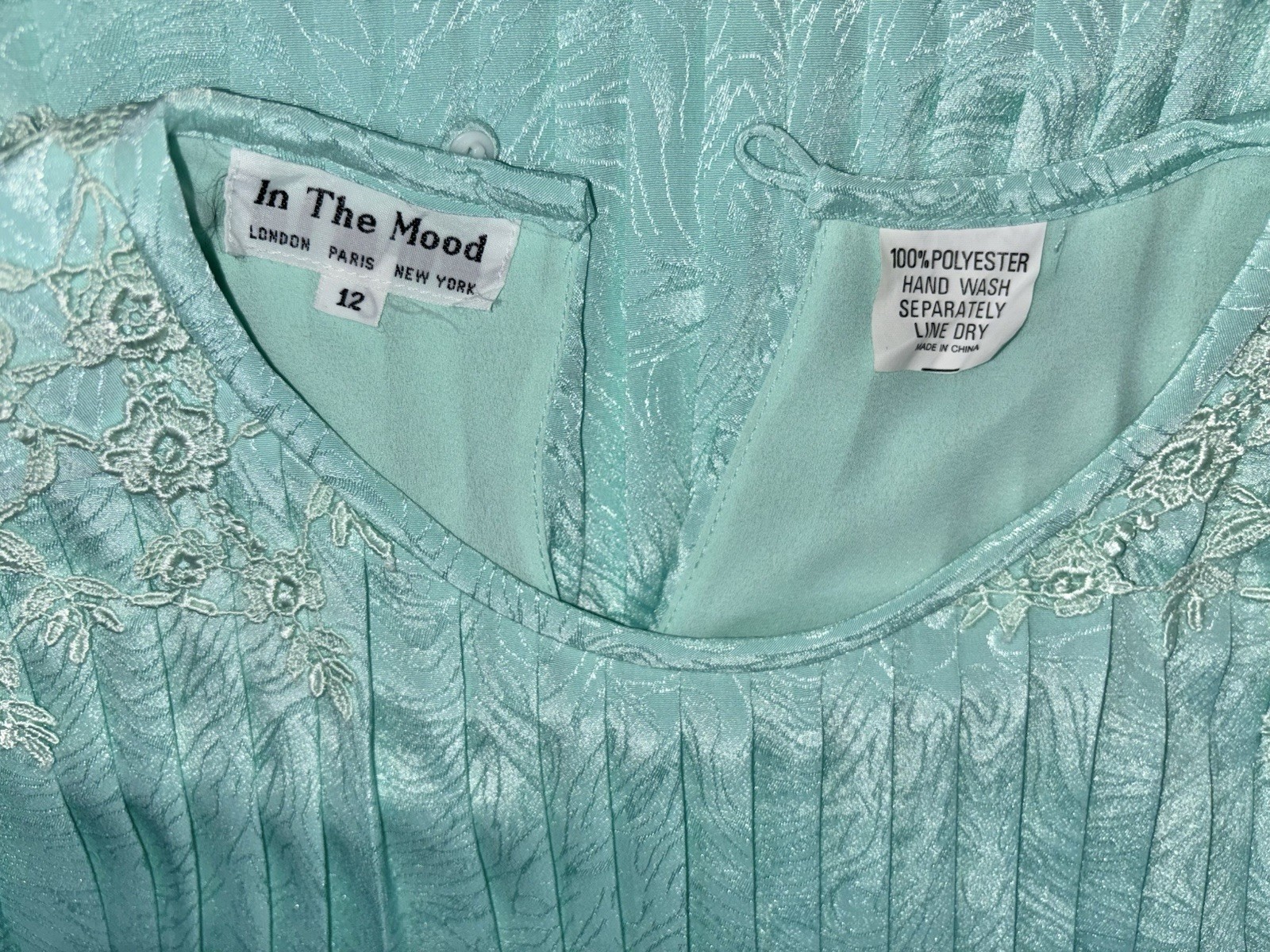 VTG In The Mood Size 12 Button Keyhole Drop Waist Long Sleeve Dress Lace Trim