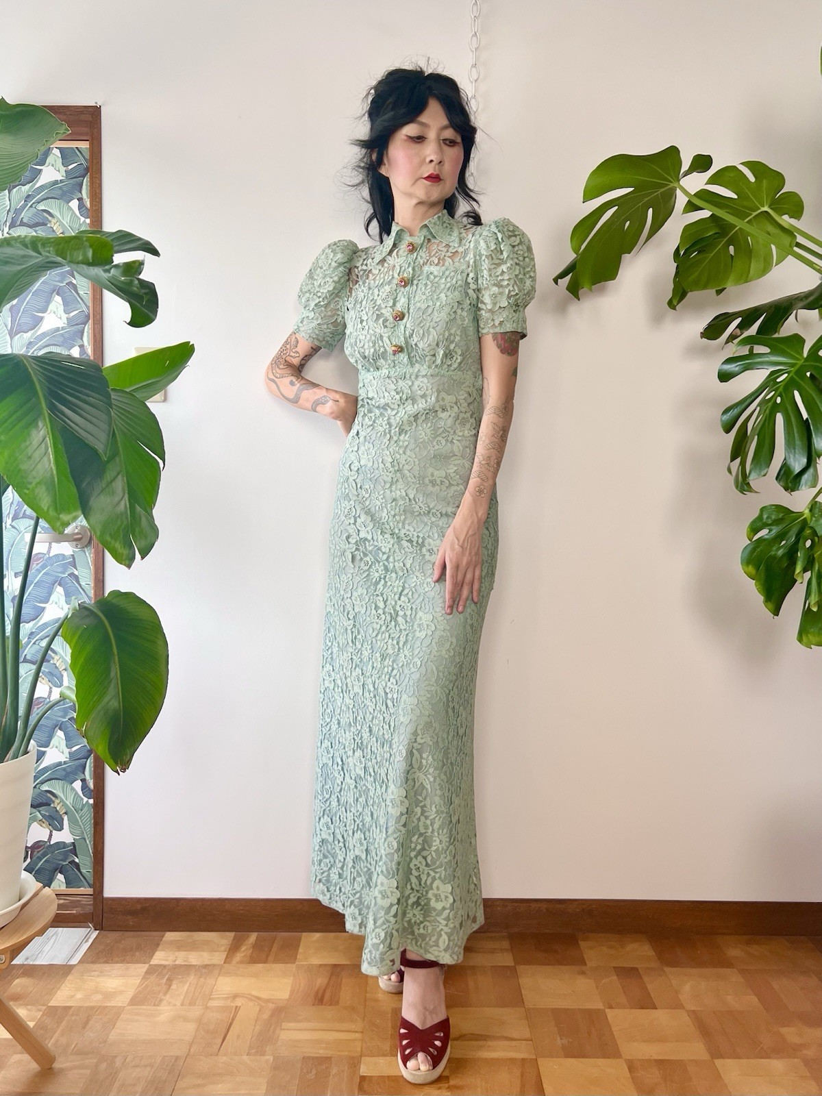 1930s Seafoam Green Floral Sheer Lace Puff Sleeves Gown Dress XS/S Old Hollywood