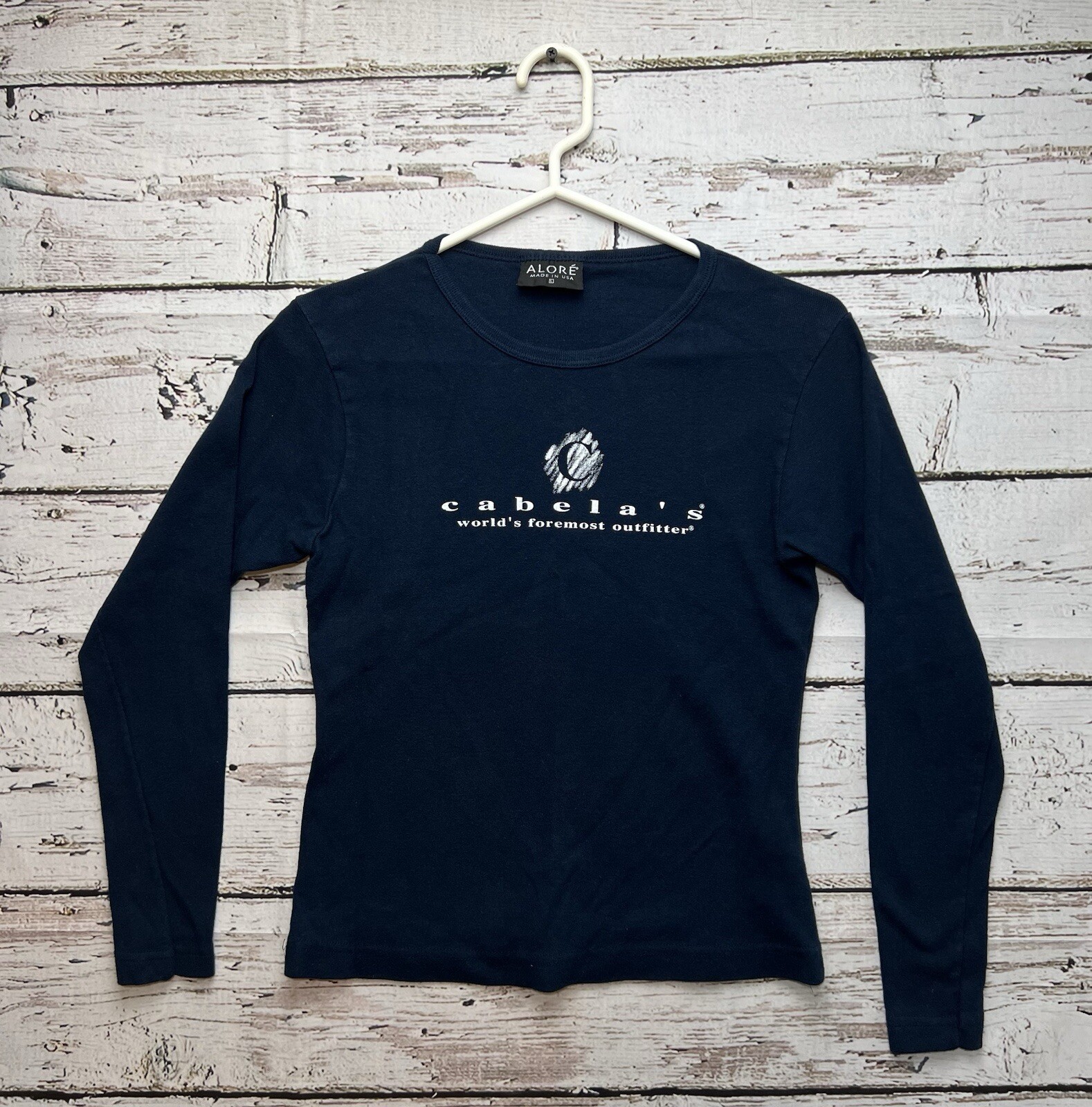 VTG Cabela’s World’s Foremost Outfitter Alore Women’s Navy Long Sleeve Shirt – L