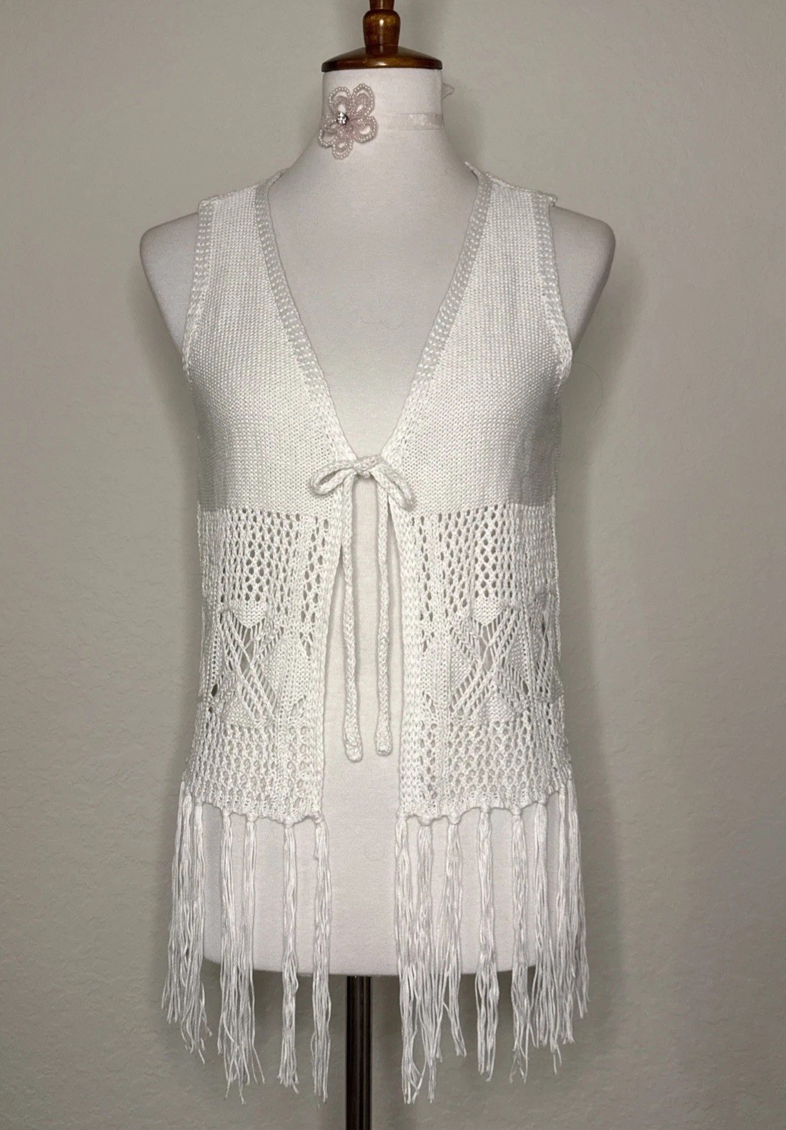 Vintage No comment NY LA Fringe Crochet Vest Hippie Boho Granny Core Size L