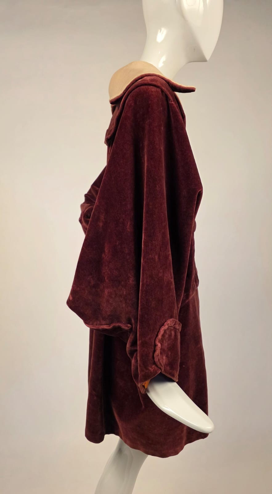 OVERSIZED EDWARDIAN VELVET JACKET W BIG BUTTON FRONT + BLONDE WOOL COLLAR
