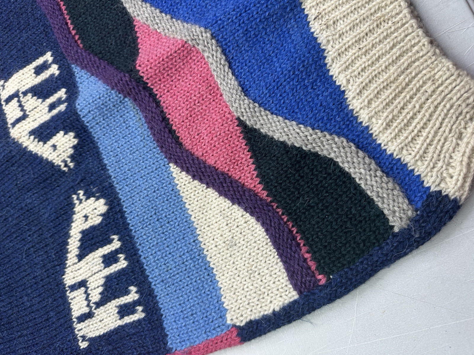 VTG Sweater Alpaca Wool Knit Cottagecore Color Geometric Tribal Folk Sweater XL