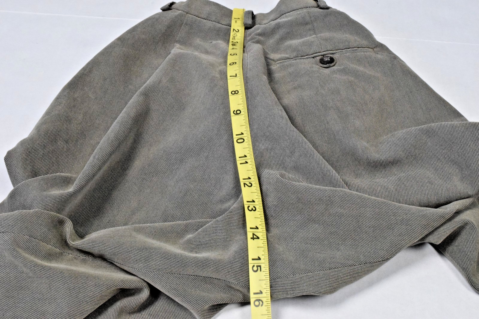 Vintage Pants TravelSmith Size 4 90s Olive Gray Drab Pleated Microfiber Made USA