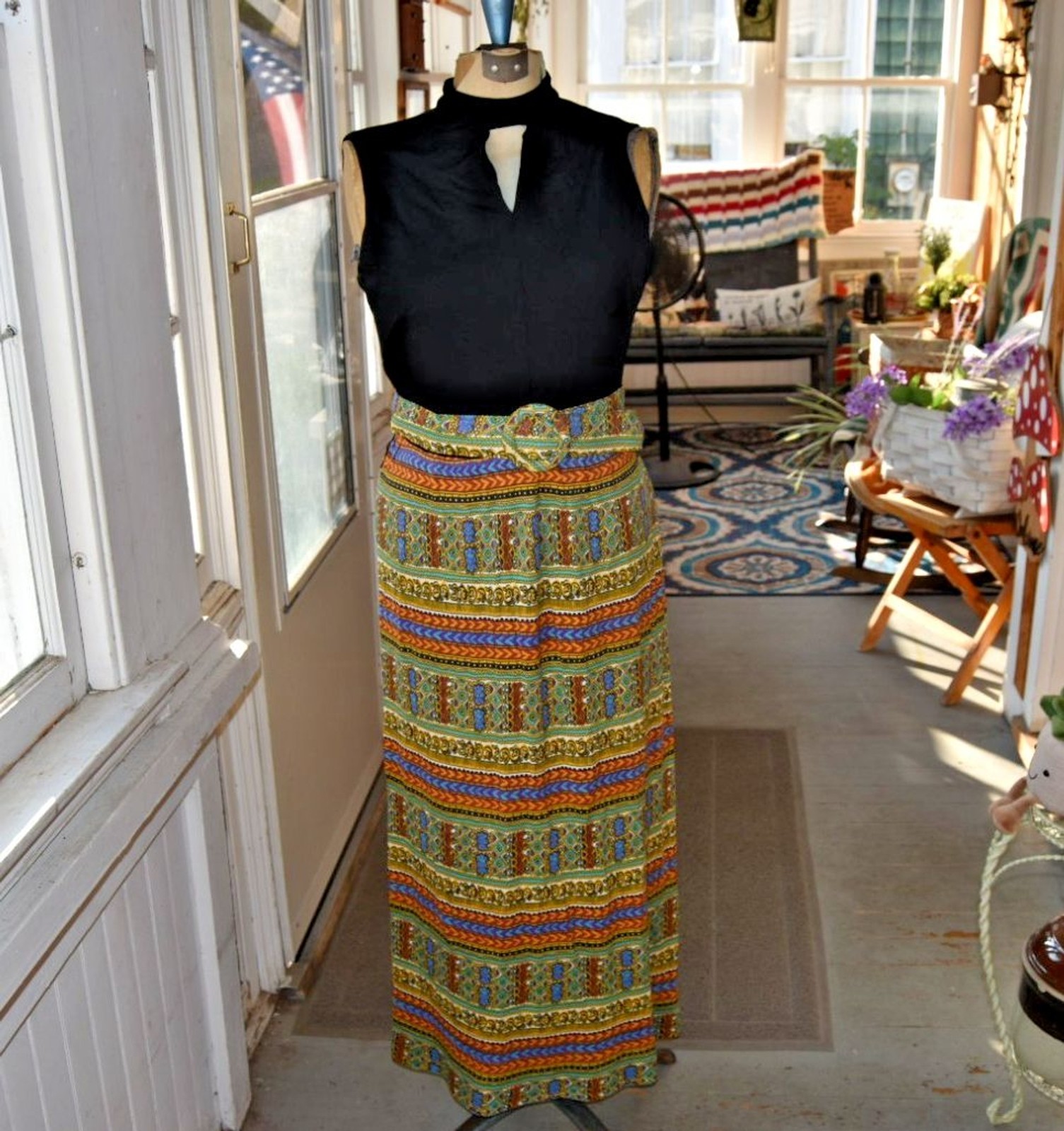 70s Maxi Dress Geometric Print Boho Keyhole Hippie Choker Neck Sleeveless Medium