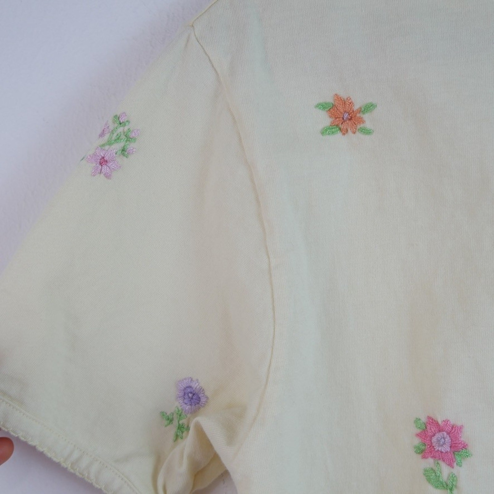 Vintage 90s Butter Yellow T Shirt Floral Embroidered Handmade Grandma Core Small