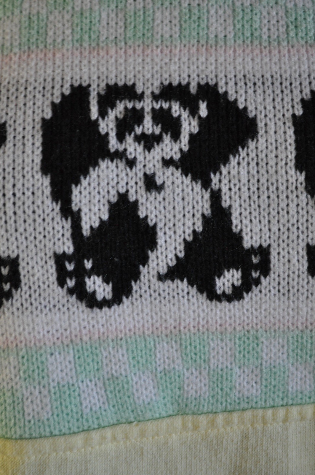 Vintage One Step Up Sweatshirt 1980’s Yellow with Panda Bears Collared Medium