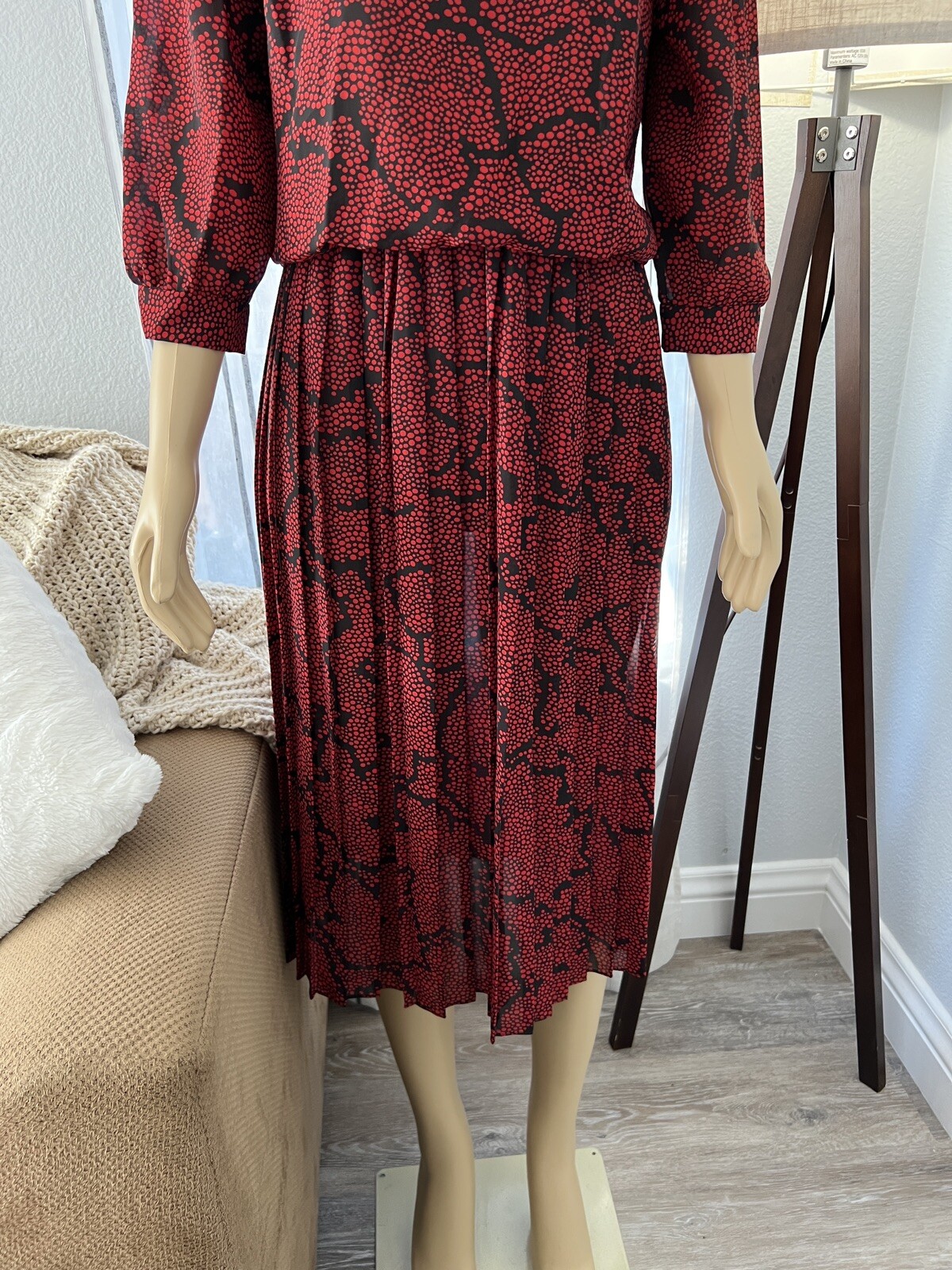 Vintage 80s REO Red Floral Pleated Drop Waist Dress Size 6 Retro ILGWU EUC
