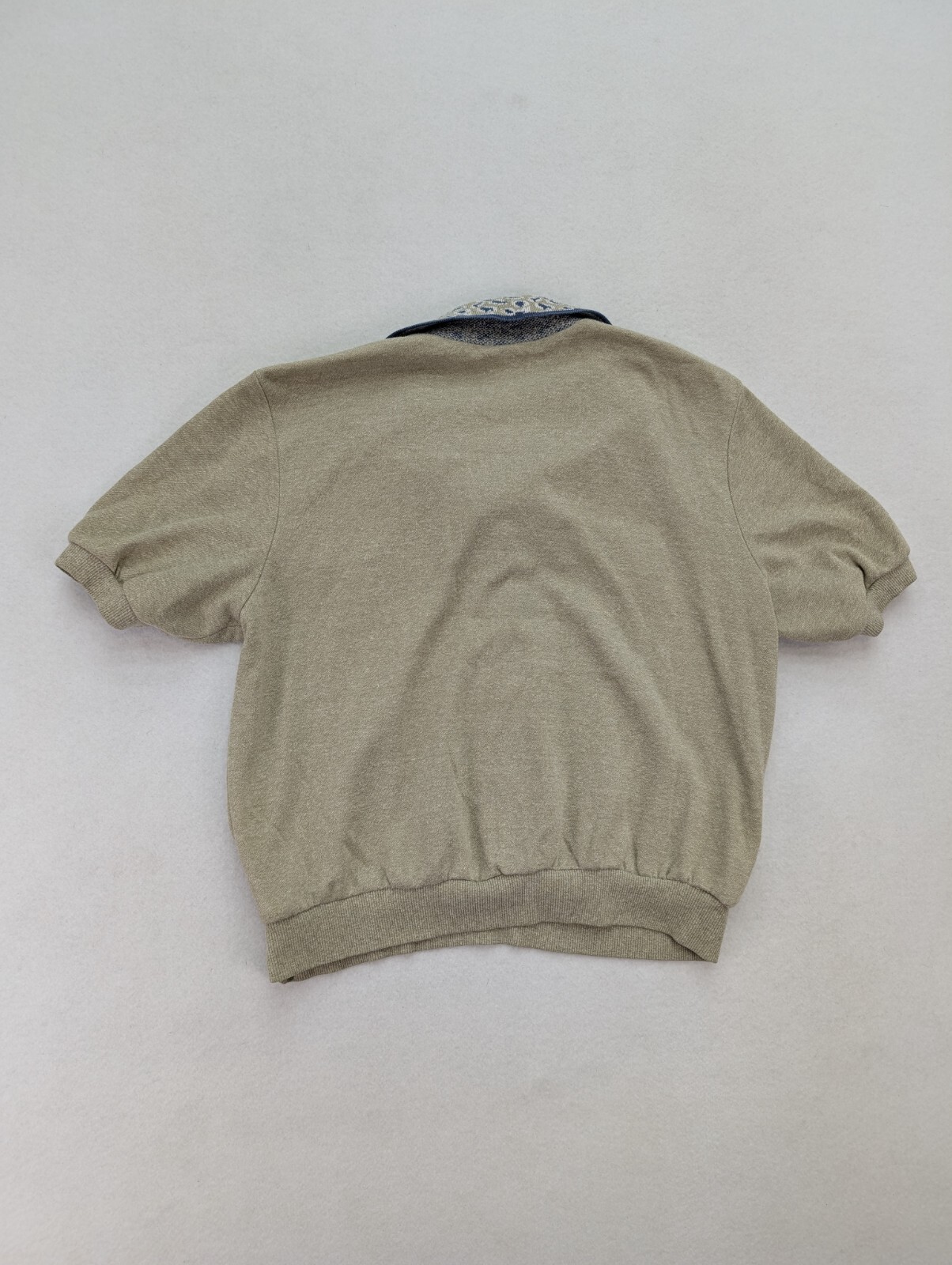 Vintage Women’s Top Beige Short Sleeve Size M/L Collared Polo Stretch Knit