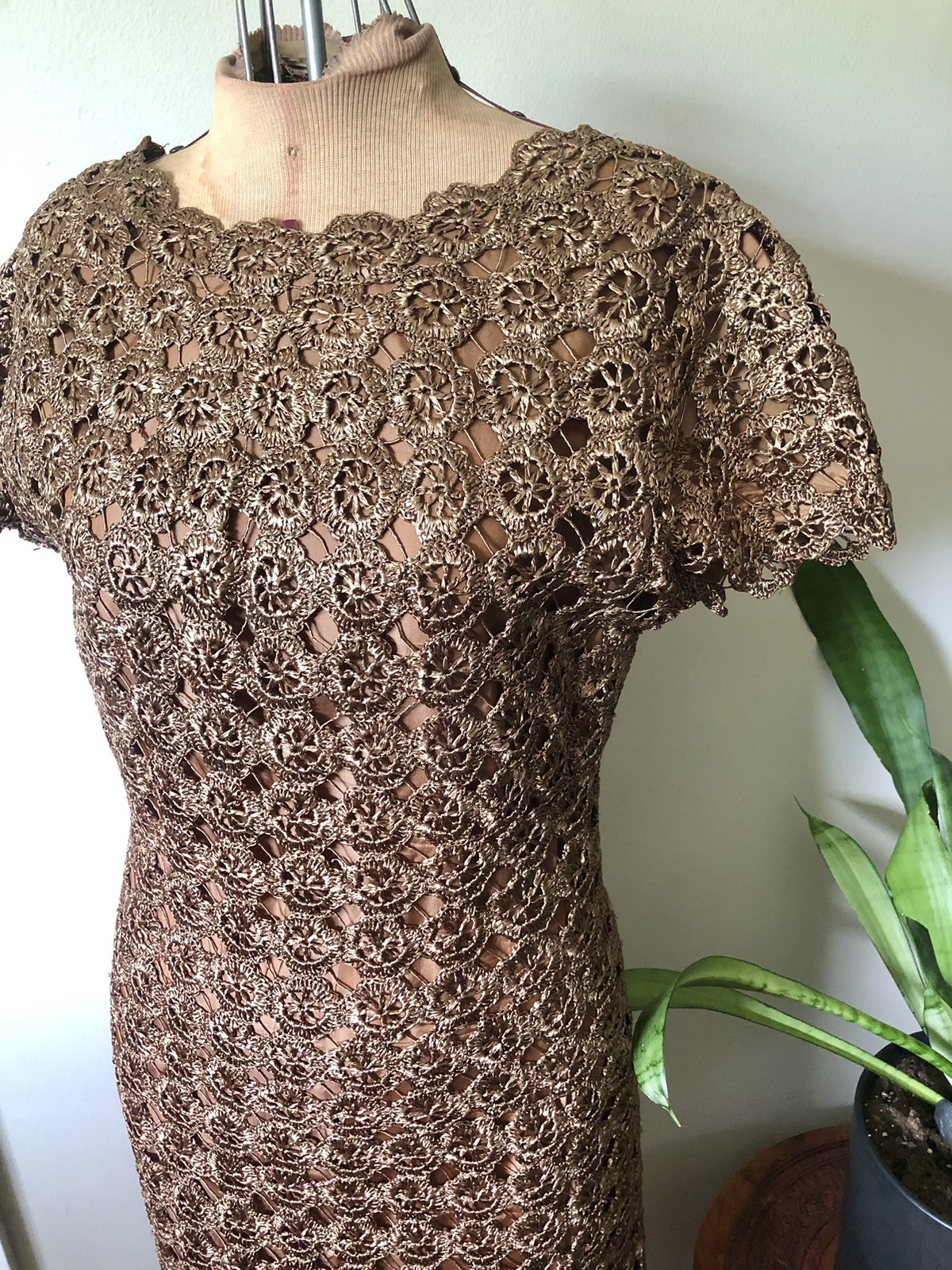 Vintage Italian Woven Raffia Latte Brown Dress