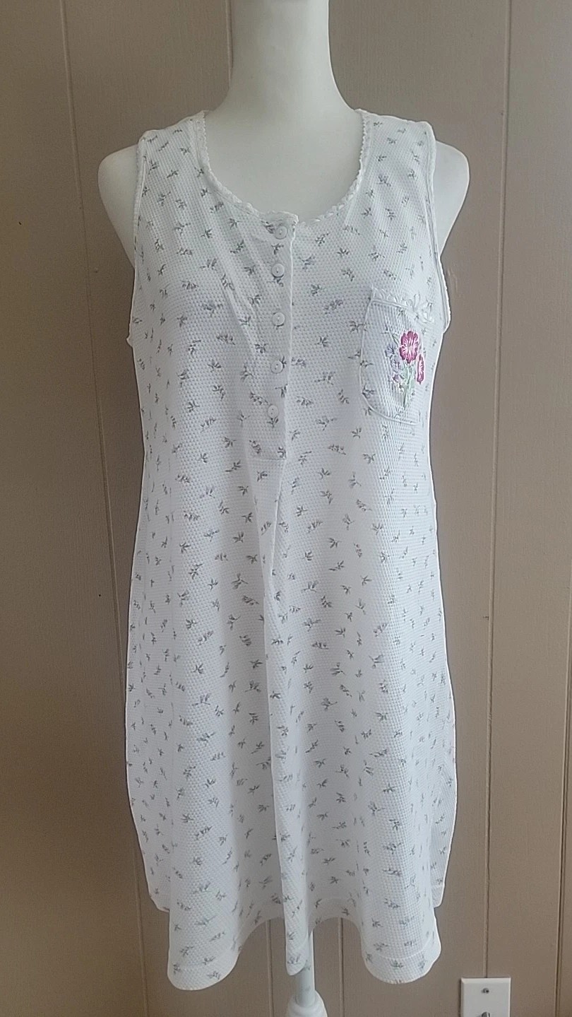 Vintage 90s Earth Angels White Floral Knit Lace Trimmed Night Gown Size Small