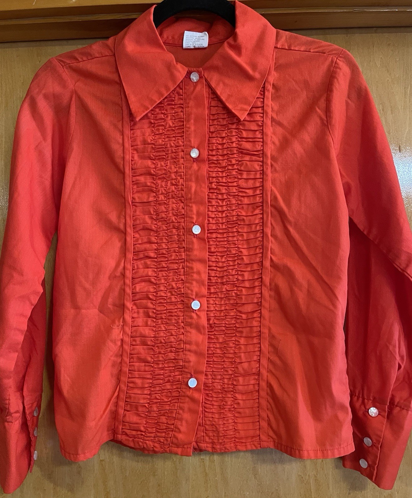 Vintage 60’s MONTGOMERY WARD 35″ Bust, Button Up Top Shirt Blouse Ruched Panel