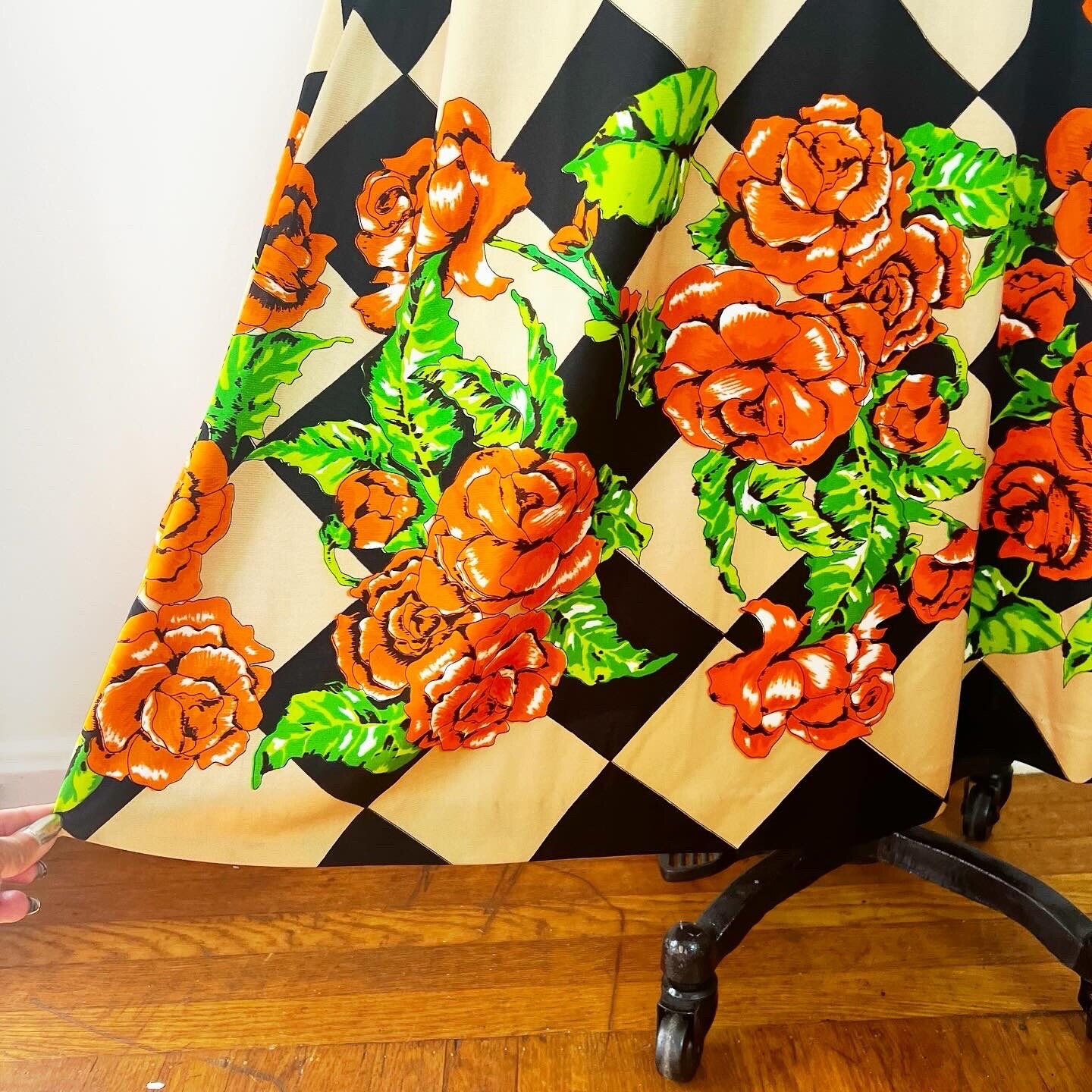 Mr. Dino SIGNED 60’s 60s 70’s 70s Vintage Diamond Rose Print Maxi Skirt 27w S M