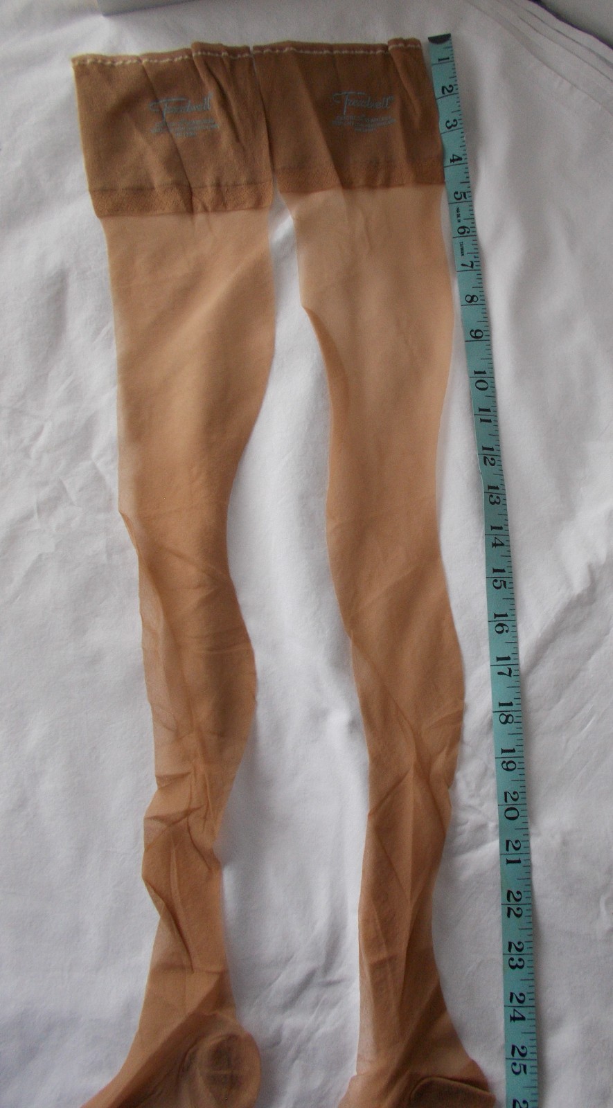 Vintage Treadwell Cantrece 100% Nylon Stockings Seamless Run Resistant UNWORN LT