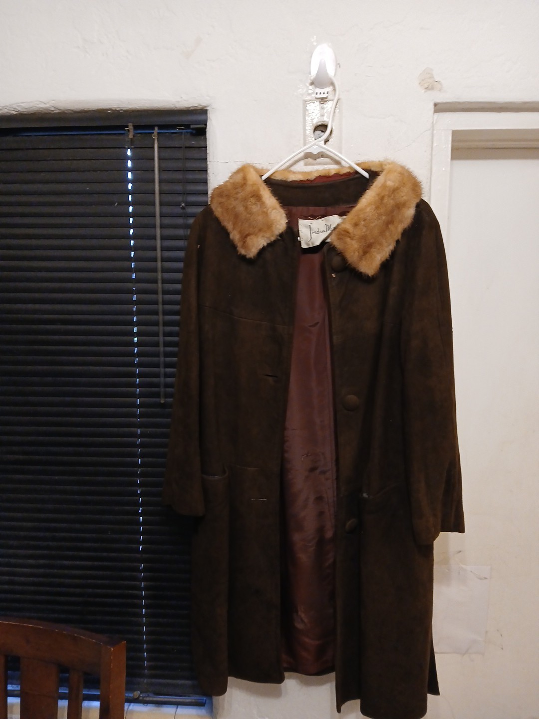 True Vintage Jordan Marsh Suede Leather Coat & Fur Collar Button Up Jacket Sz 16