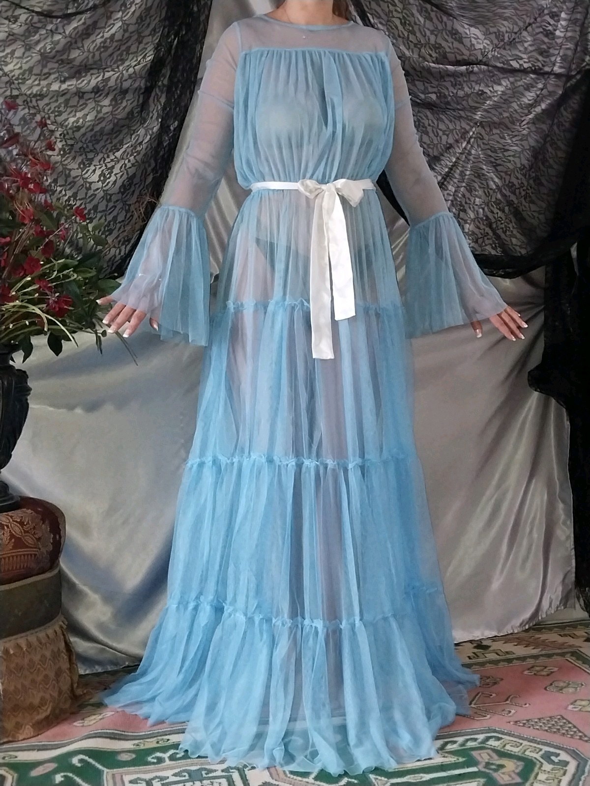 VTG NYLON BABY BLUE OPAQUE SHEER RUFFLES LAYERS TIER BELL SLV SWEEP NIGHTGOWN 48