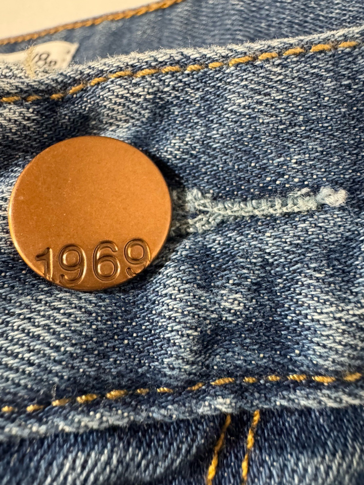 Vintage Y2K GAP 1969 Pocketless Low Rise Boyfriend Flare Jeans Size 29/8p