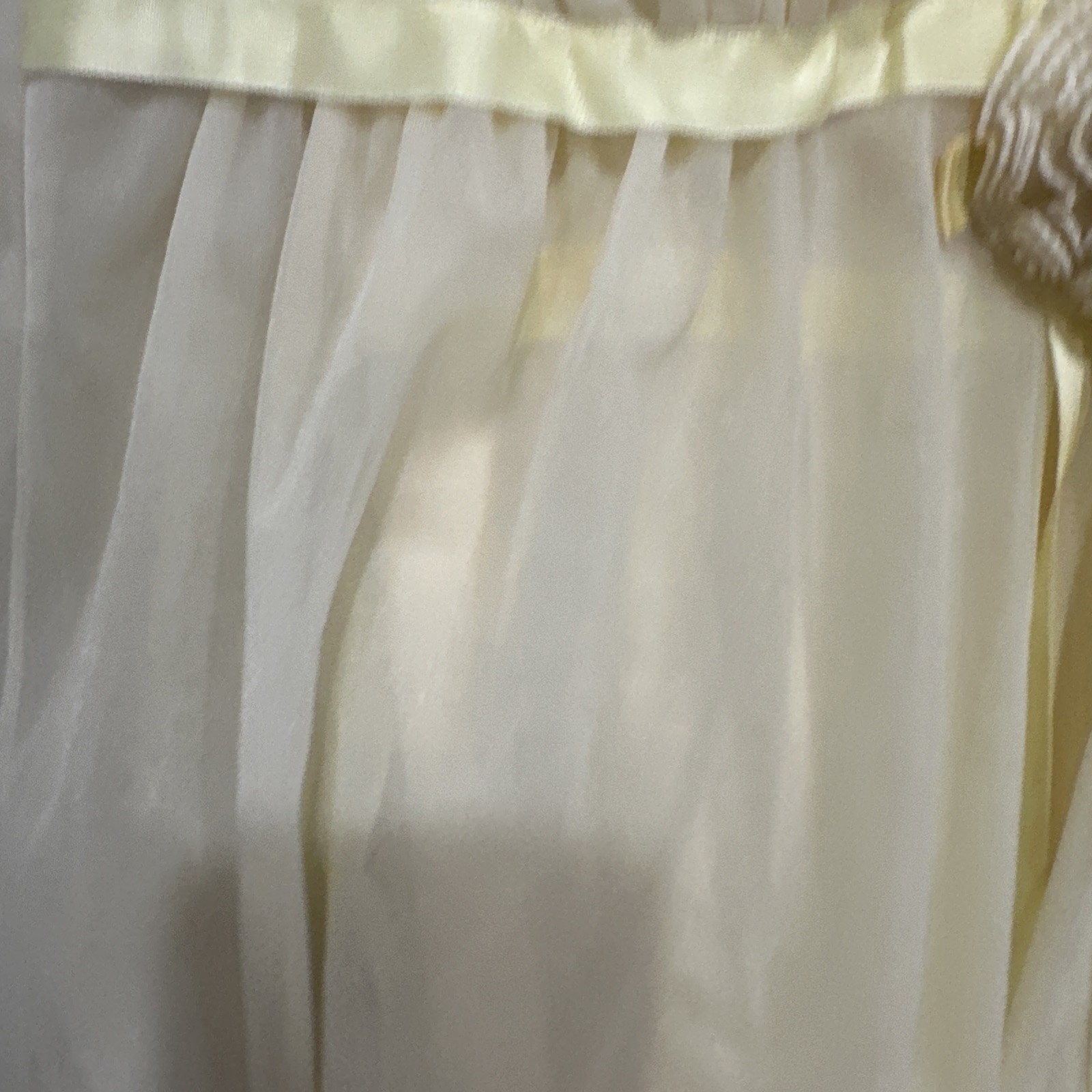 Vintage Evette 2-Piece Sheer Ivory Chiffon Peignoir Set Robe Nightgown Sz petite