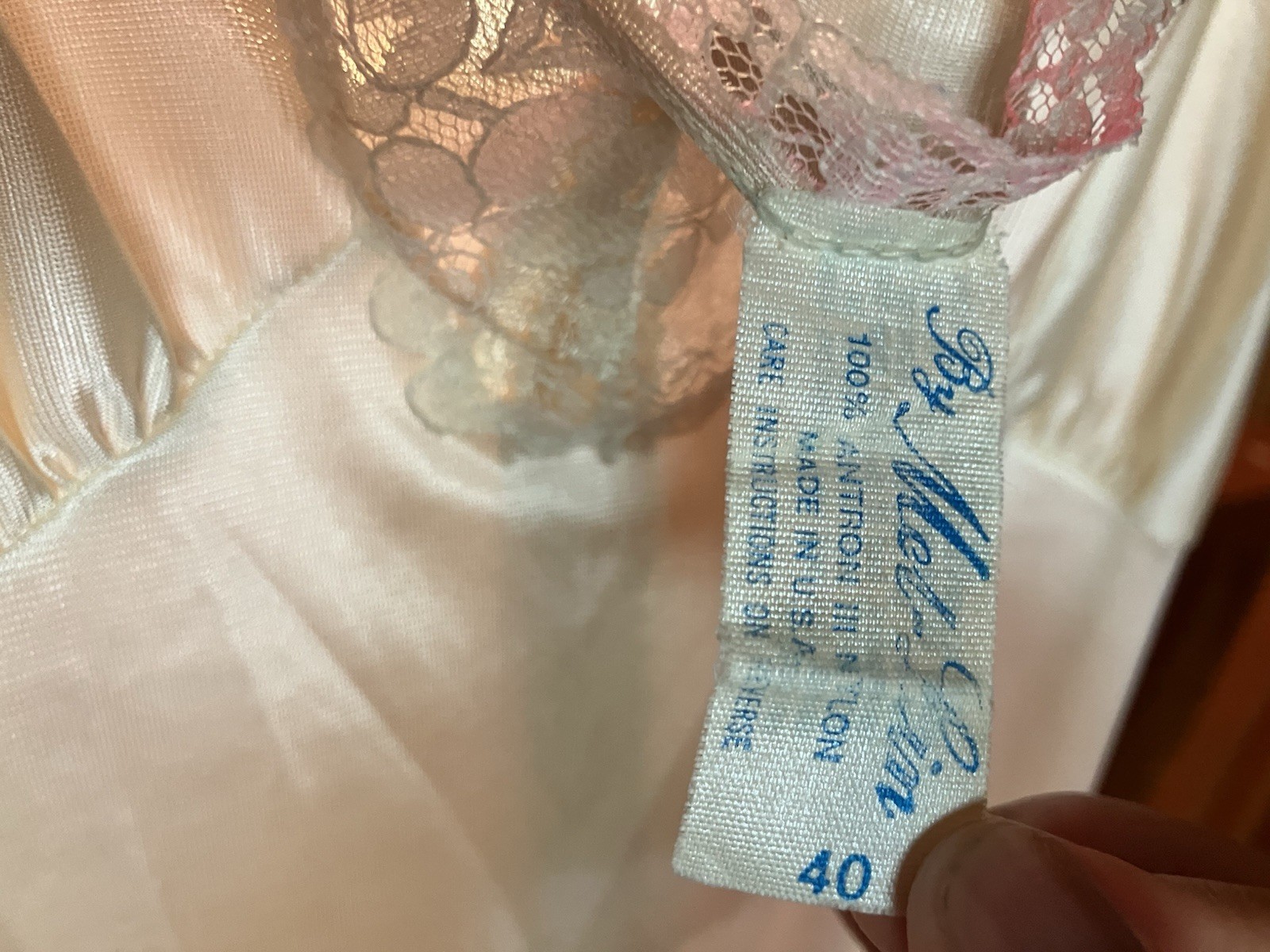 ✨Vintage By Mel-Lin White Satin Lace Full Slip Nightgown Size 40 USA ✨#203