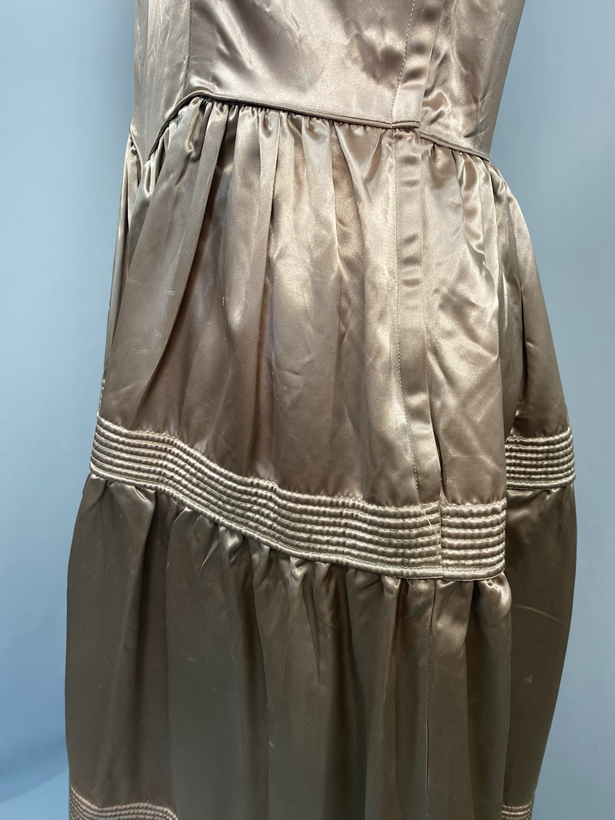 Vintage Dress SIZE EXTRA SMALL satin tan beige 40s 50s evening long wedding