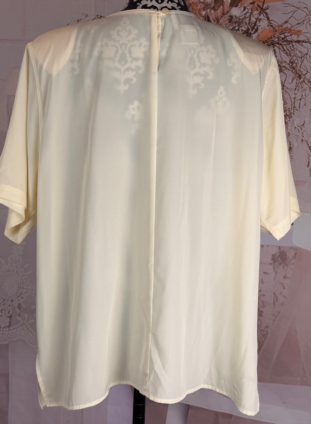 VTG 90’s C.S.T. Studio Women’s Ivory Chiffon Short Cap Sleeve Round Neck Top 22W