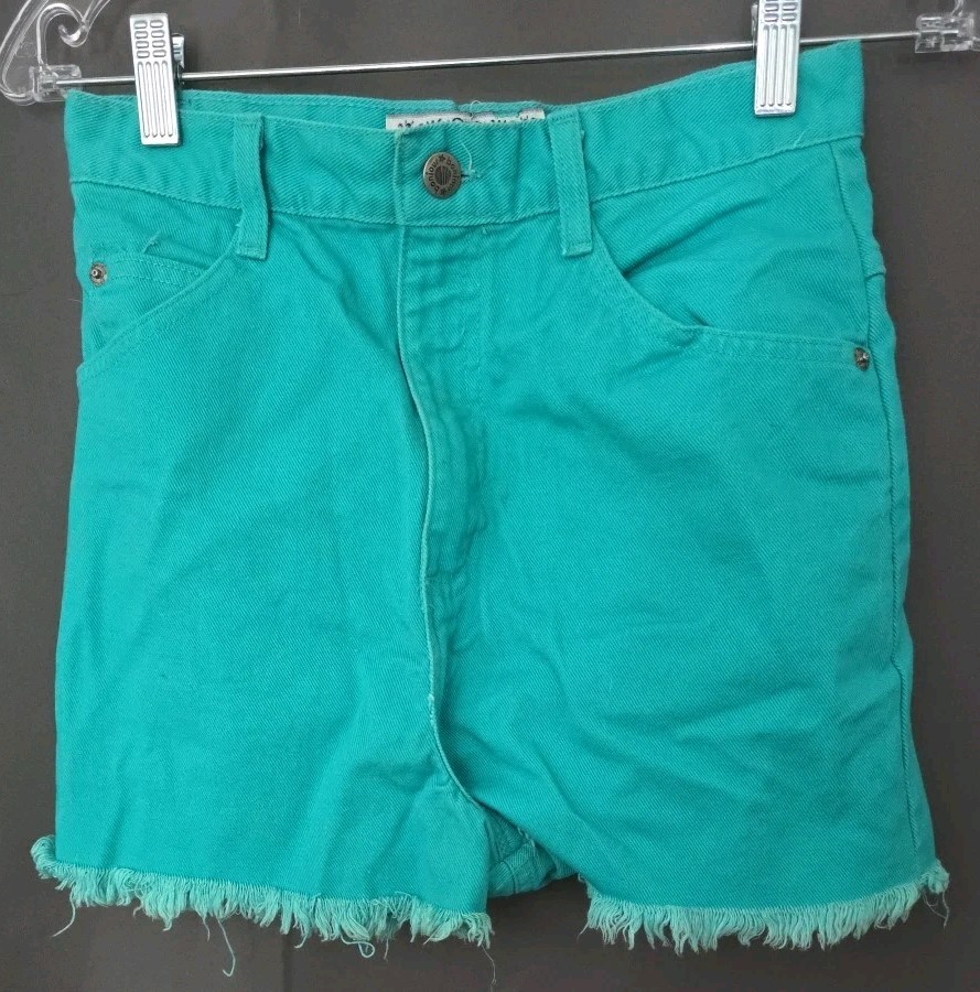 Vintage Bonjour Women’s Junior 7/8 Shorts Teal Denim Jean Fray Hem