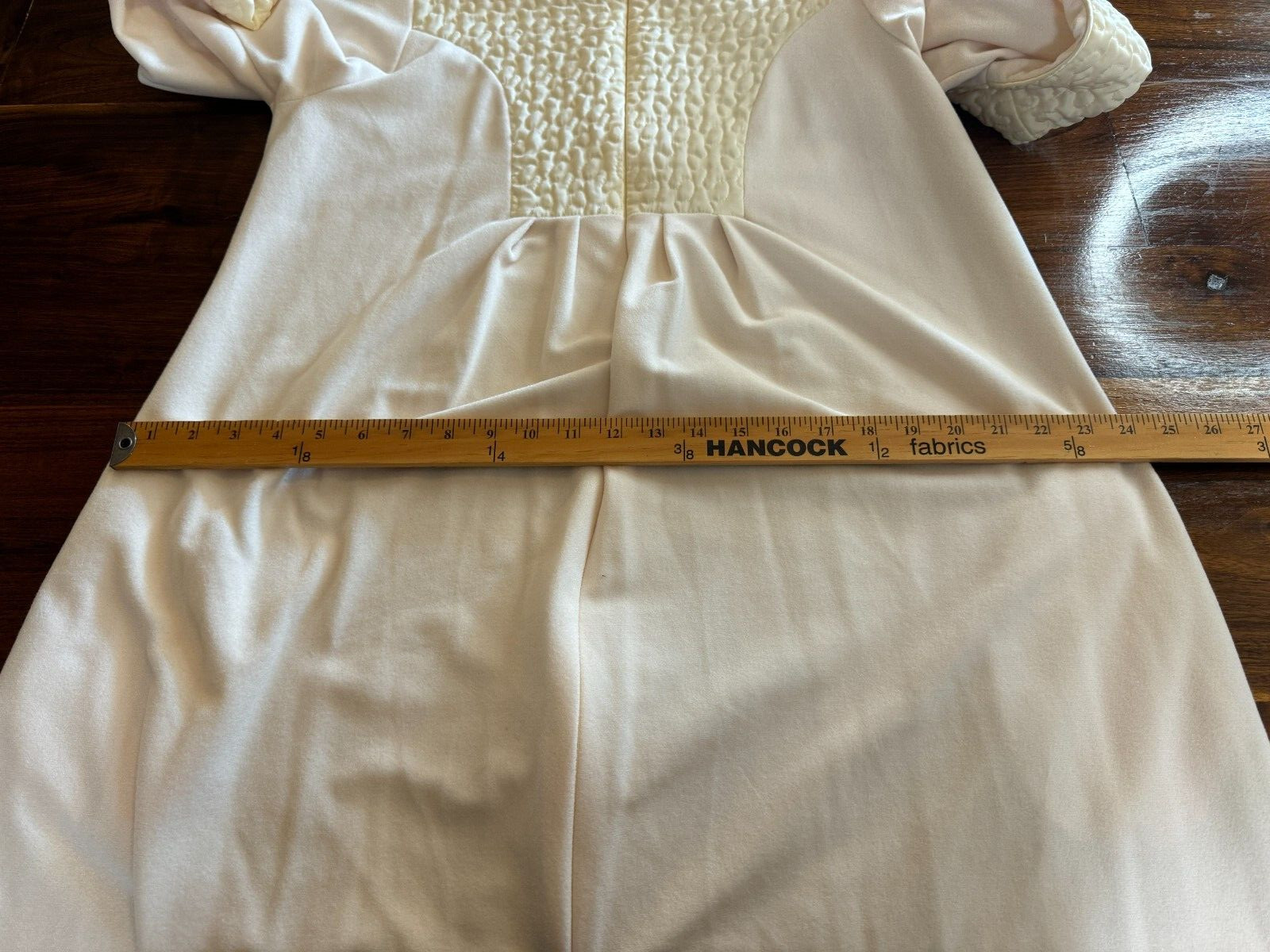 Vintage Sears Robe 70’s Quilted Trim/Accents No Size Tag–See Measurements