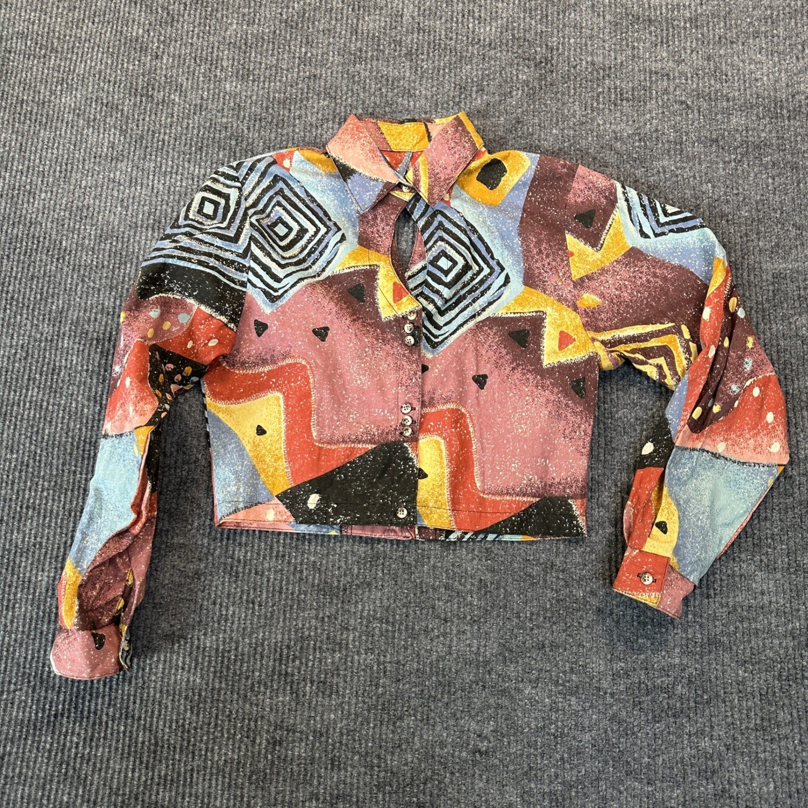 Unbranded Women Vintage Abstract Geometric Cropped Blouse M Multi Keyhole Detail