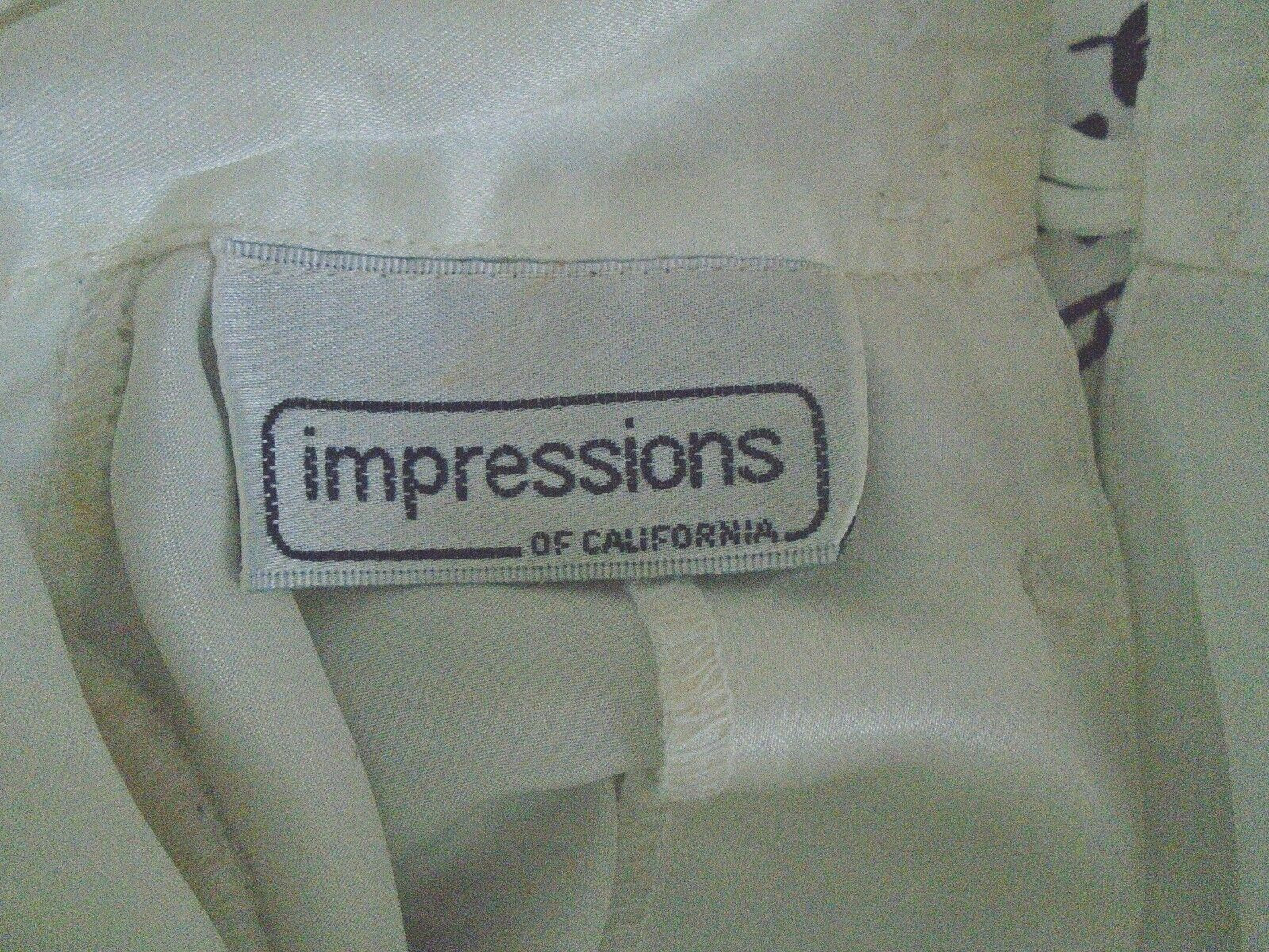 Impressions of California Ivory White Satin Polyester Blouse Size 6 Made in USA!