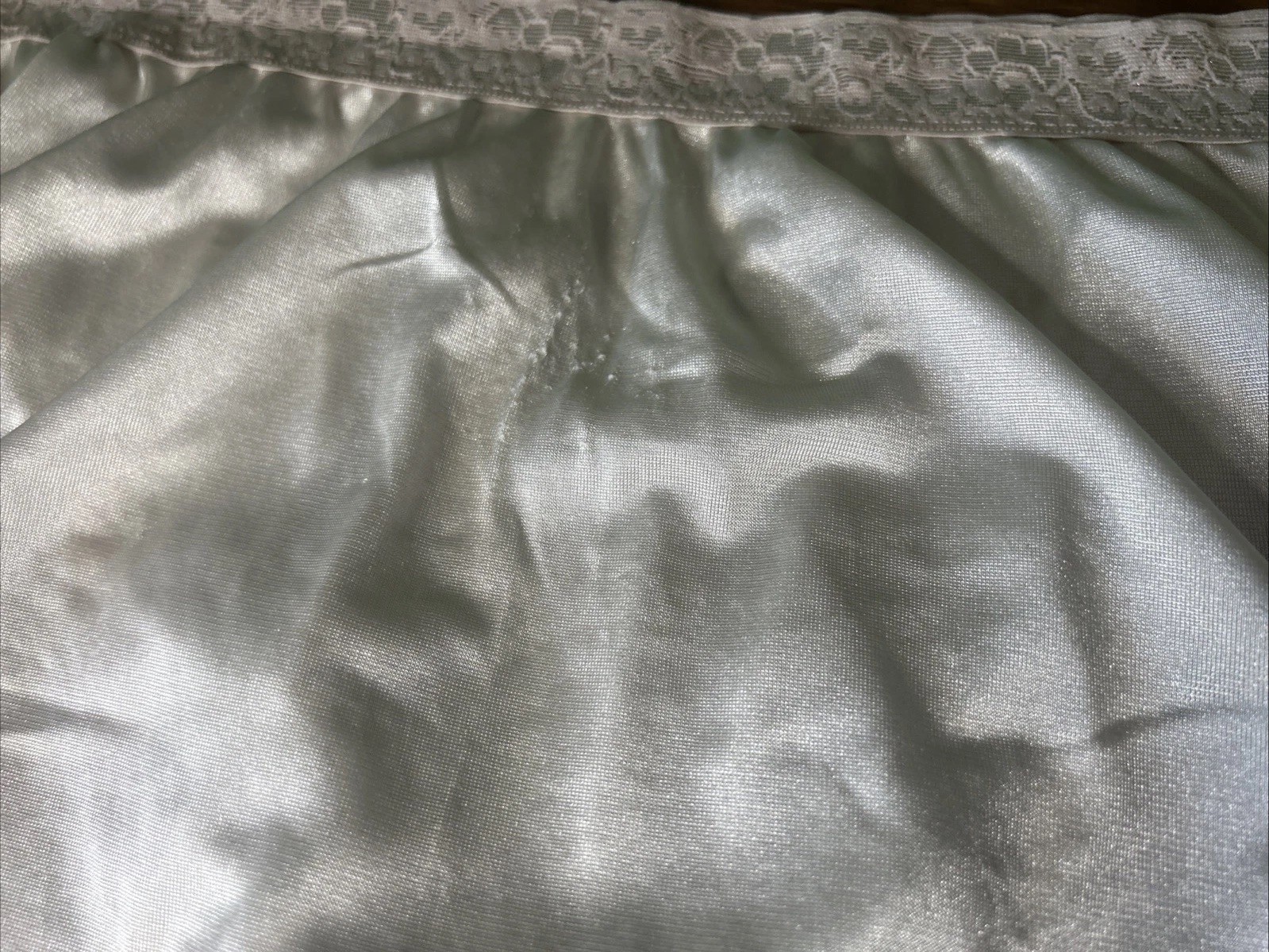 Vtg Hanes Panties Sz 10 Nylon Shimmer Shiny Second Skin Side Tag Hi Cut Lilac