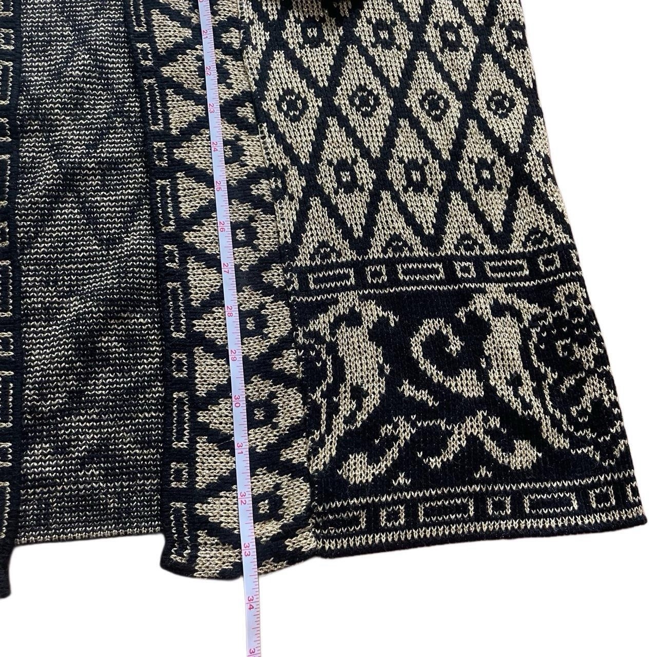 Vtg TR Bentley Black & Gold Ornate Duster Cardigan Size XL/One Size