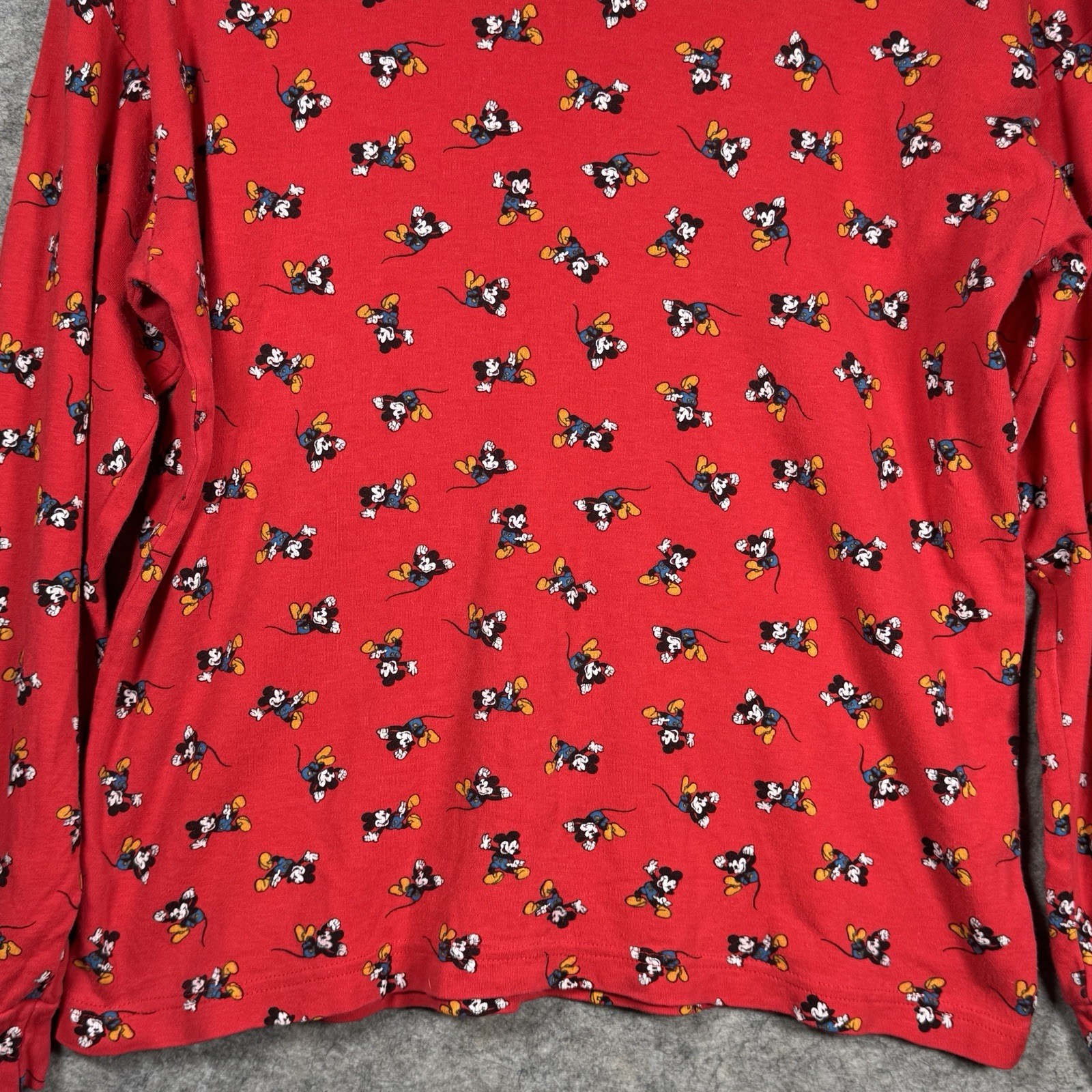 Vintage Womens 90s Mickey & Co Red AOP Mickey Mouse Turtleneck Shirt Sz M 20×24