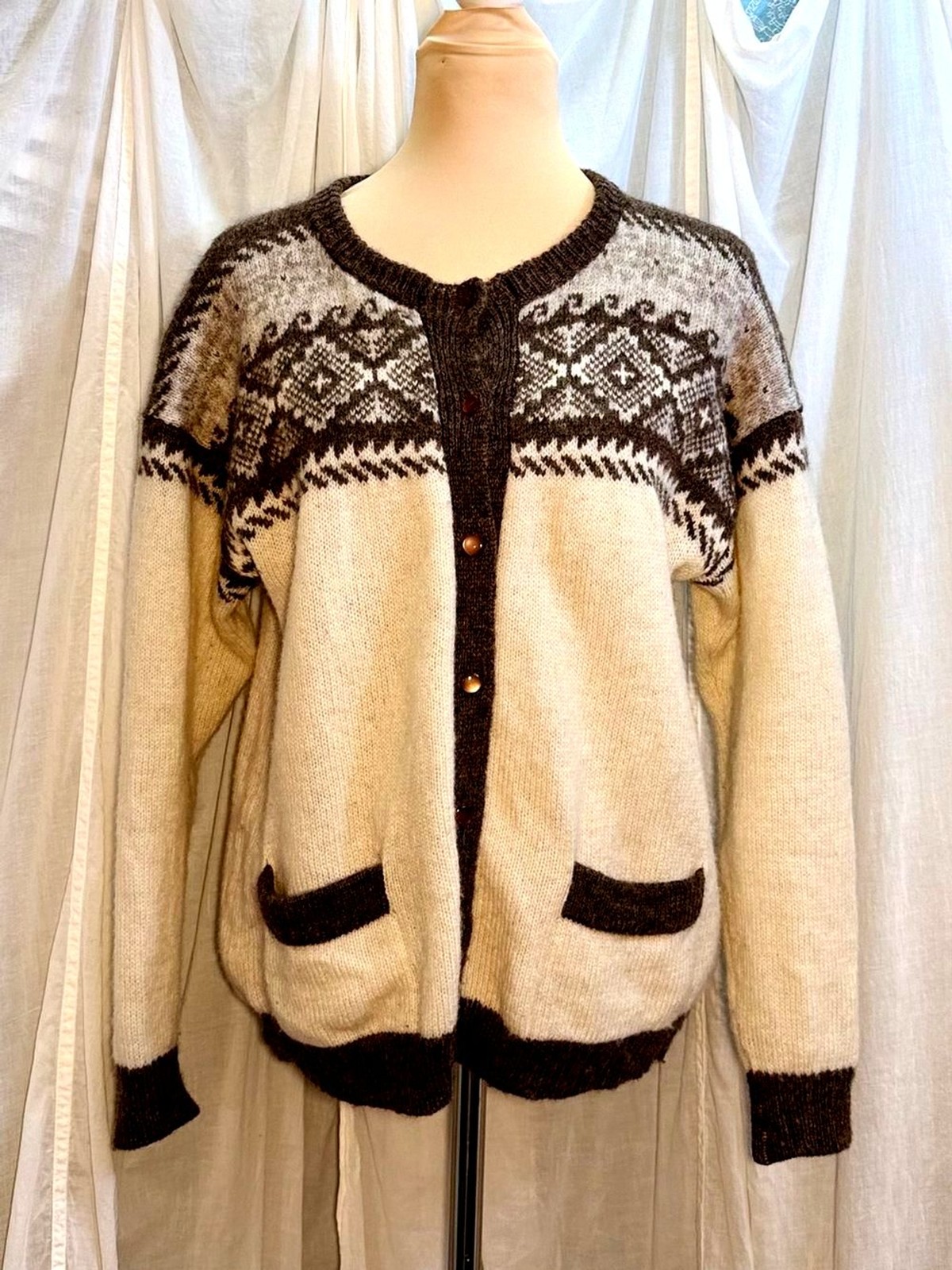 Vintage 80s New Zealand Wool Cardigan Sweater 38 Fair Isle Knit Shetland 38