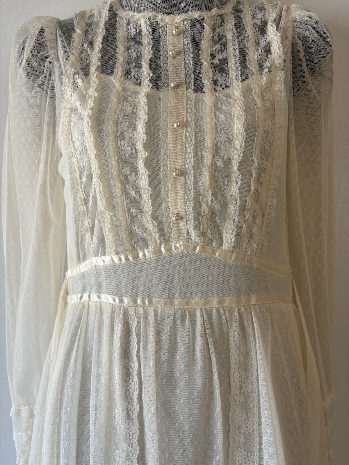 Vtg Swiss Dot Lace Edwardian Prairie Romantic Ivory WEDDING GOWN Handmade