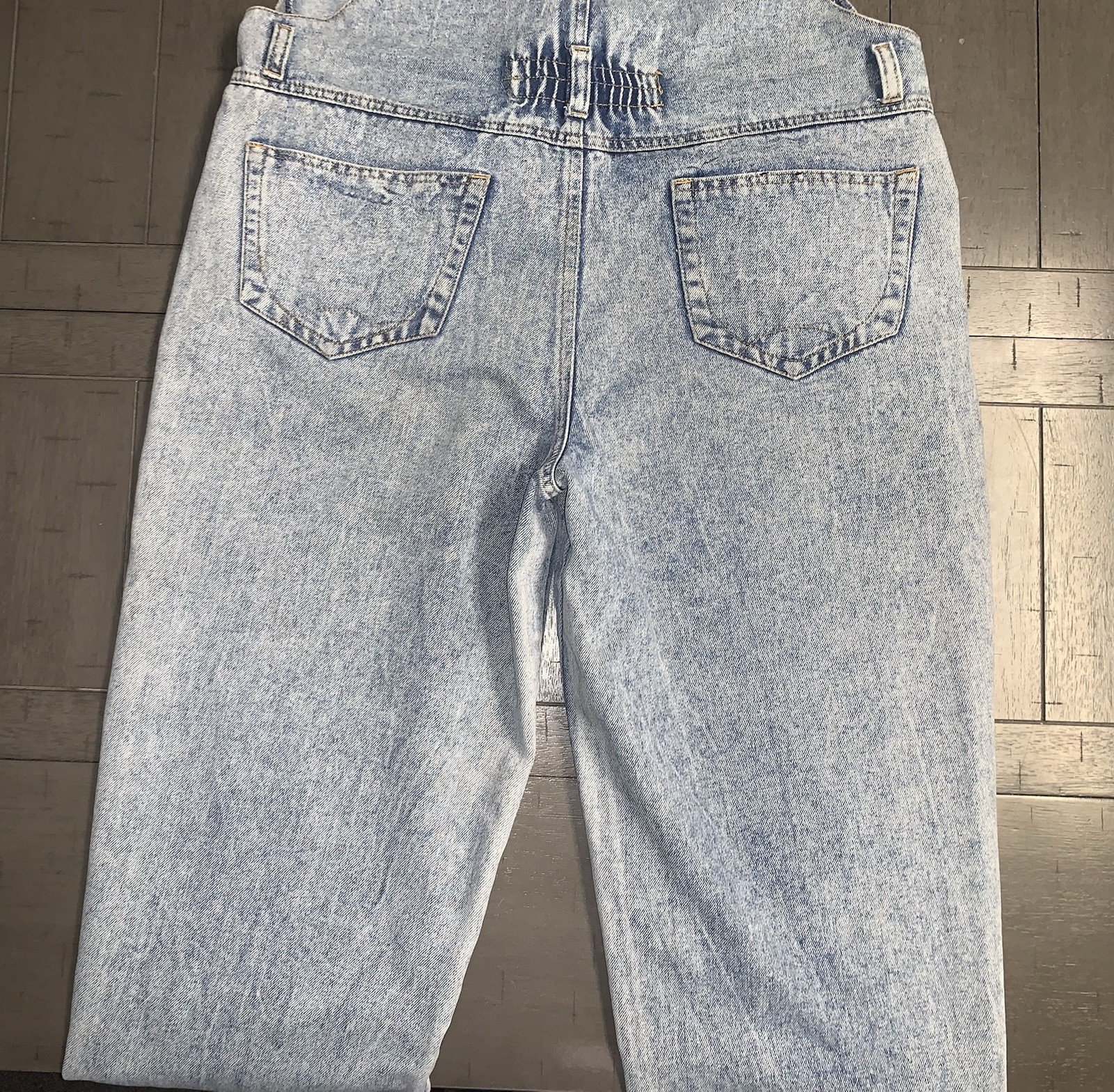 A2 90s WOMENS MEDIUM ACID WASH BUGLE BOY COMPANY BIB OVERALLS FLY GIRL 34 X27”