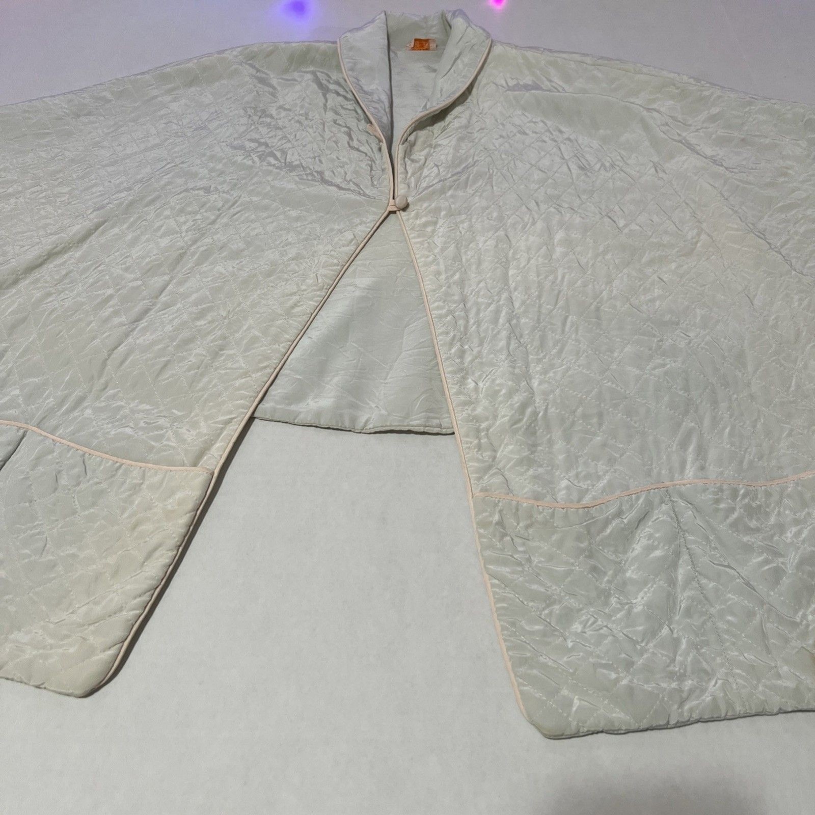 VTG Housecoat Cape Adele Lehrer Light Blue and Pink 60s 70s Lady of Leisure Vibe