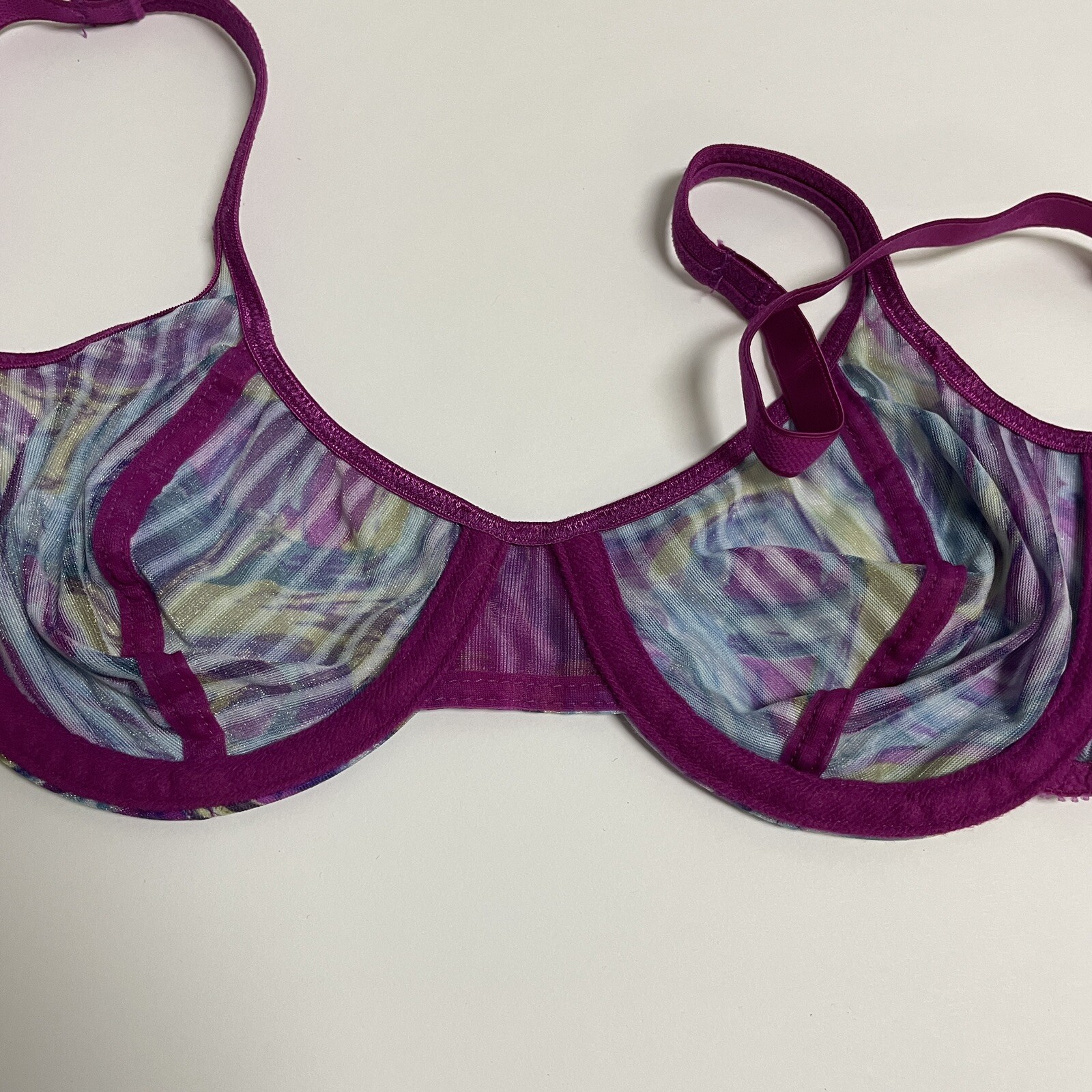 Vtg VASSARETTE Bra 36B Nylon Purple Semi Sheer Underwire Shimmer Floral 75-137