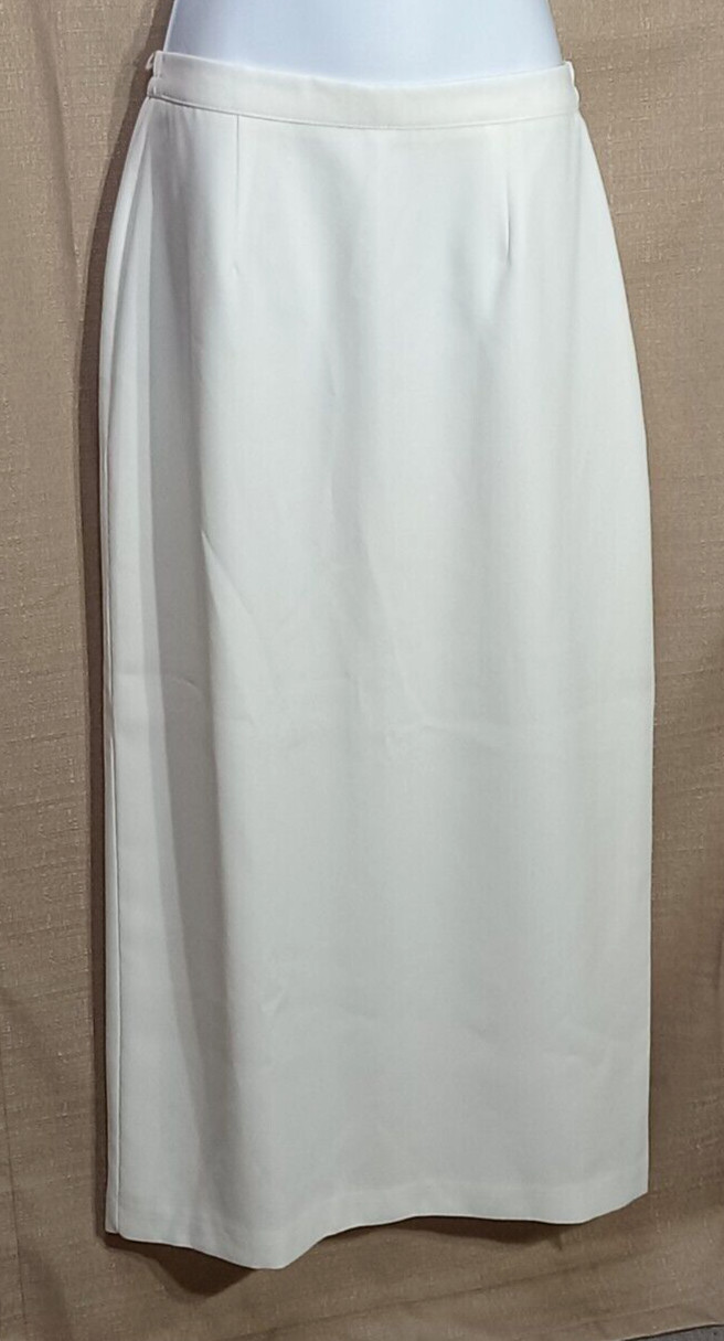 Lew Magram Collection Size 10 Cream Fully Lined Long Zip/Button back Poly Skirt
