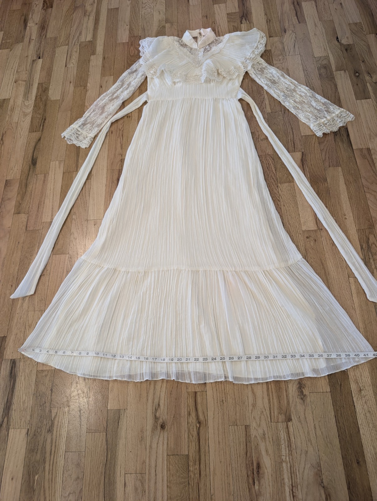 VTG 70s Prairie Maxi Dress Ivory Lace Victorian Revival S Boho Cottagecore Bride