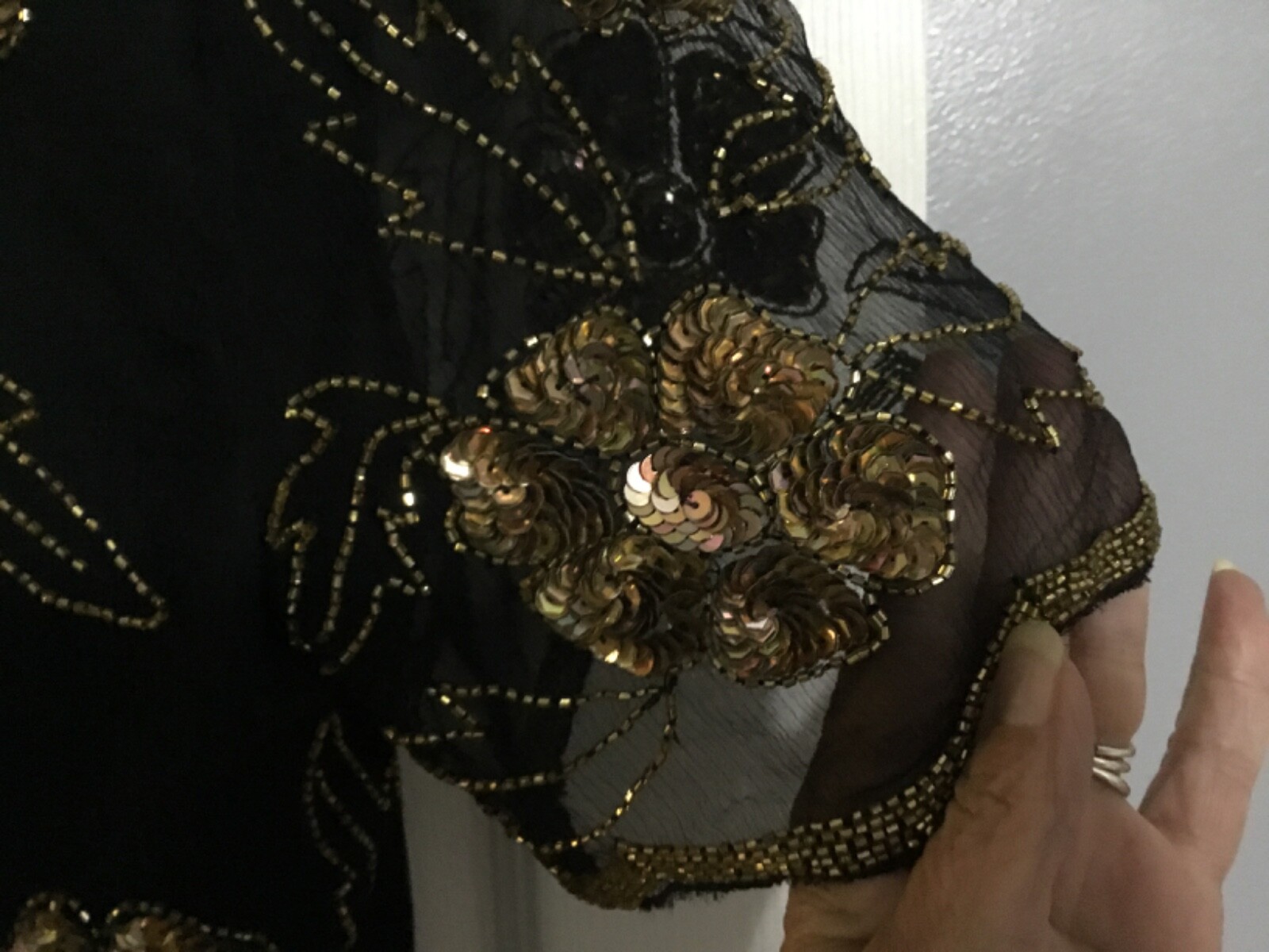 Vintage 1980s/90s Stenay Black and gold silk/polyester fully beaded blouse L/XL