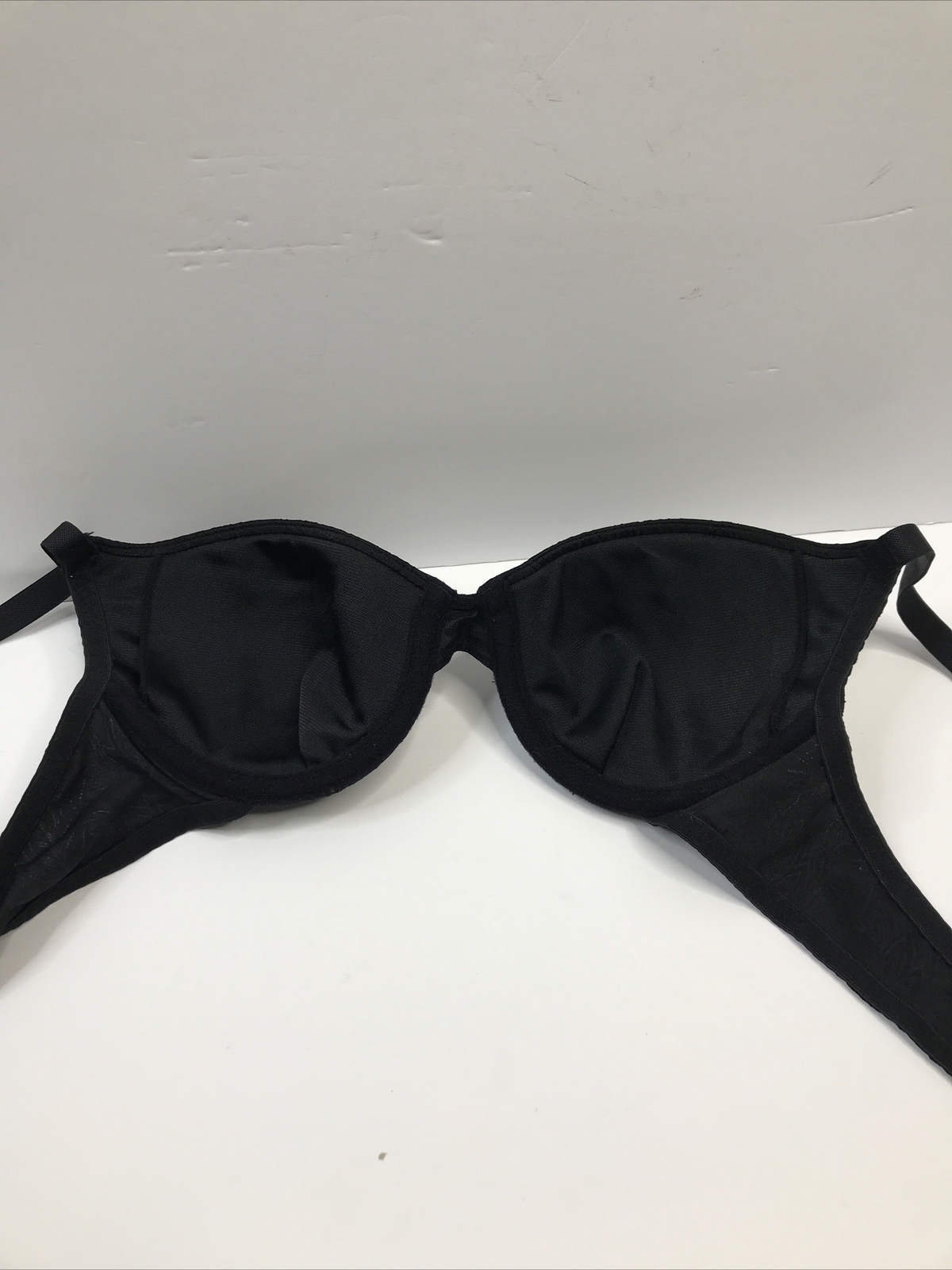 Vintage 1990s Vanity Fair Womens Sz 36A Black Padded Bra Style 75-299