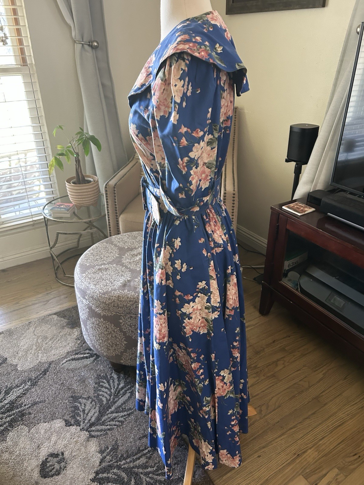 Vtg 80’s Carol Anderson CA blue floral hydrangea tea dress w/ belt size 5/6