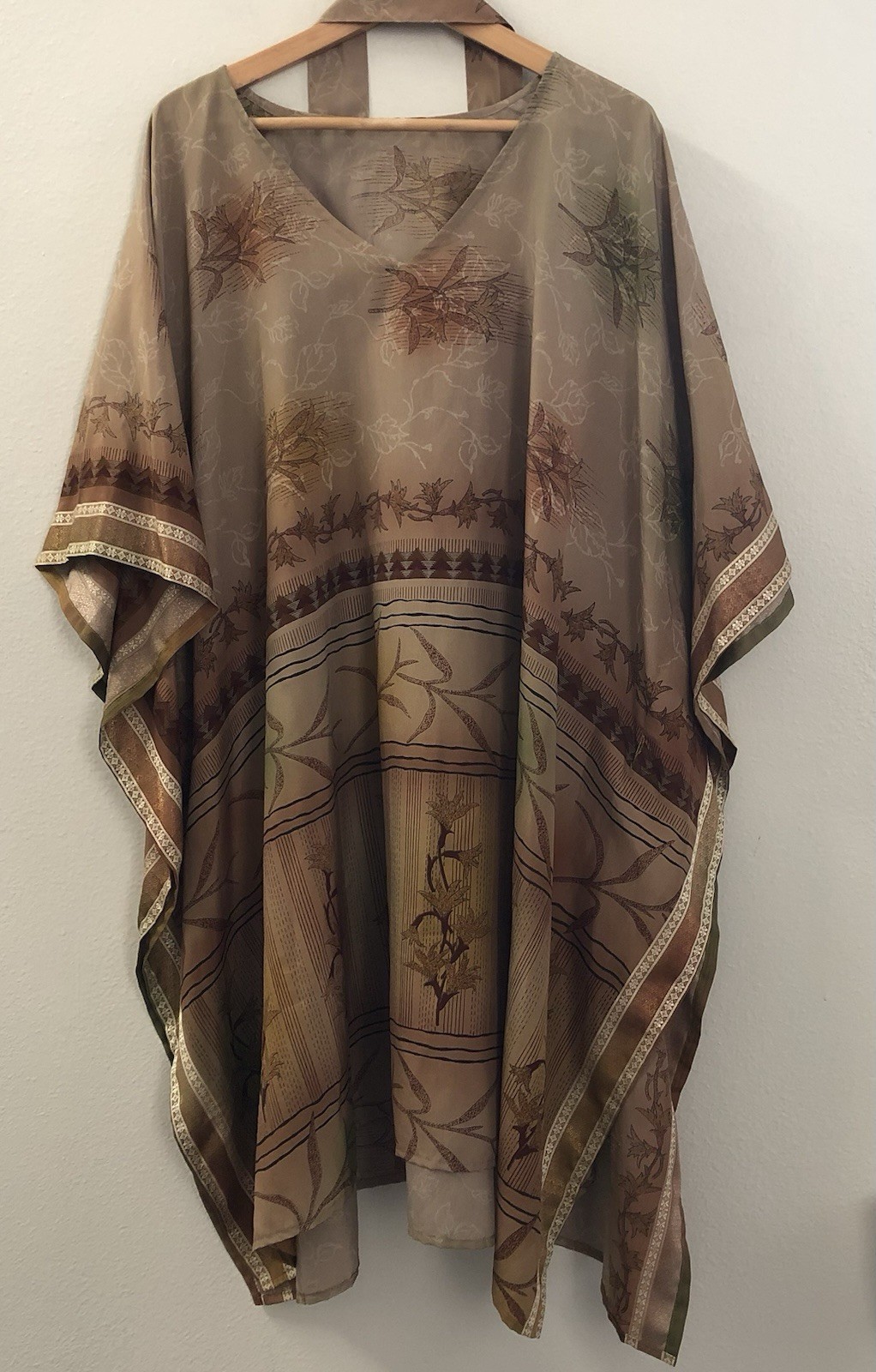 Vtg Florence Silk Kaftan Dress With BeIt Imported From Latina Italy 4-16