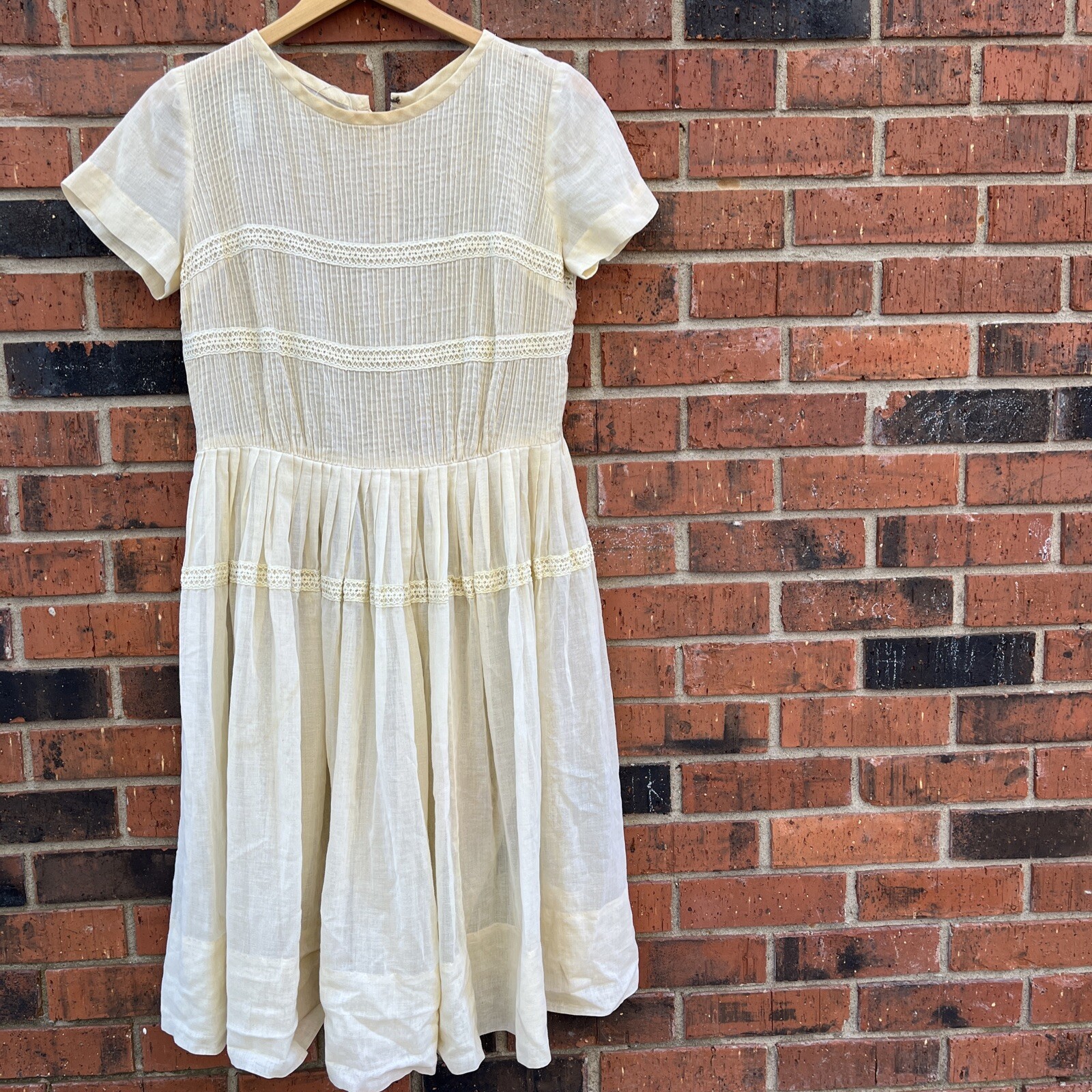 Vtg 50s 60s Sheer Rockabilly Shirtwaist Fit Flair Day Dress M/L