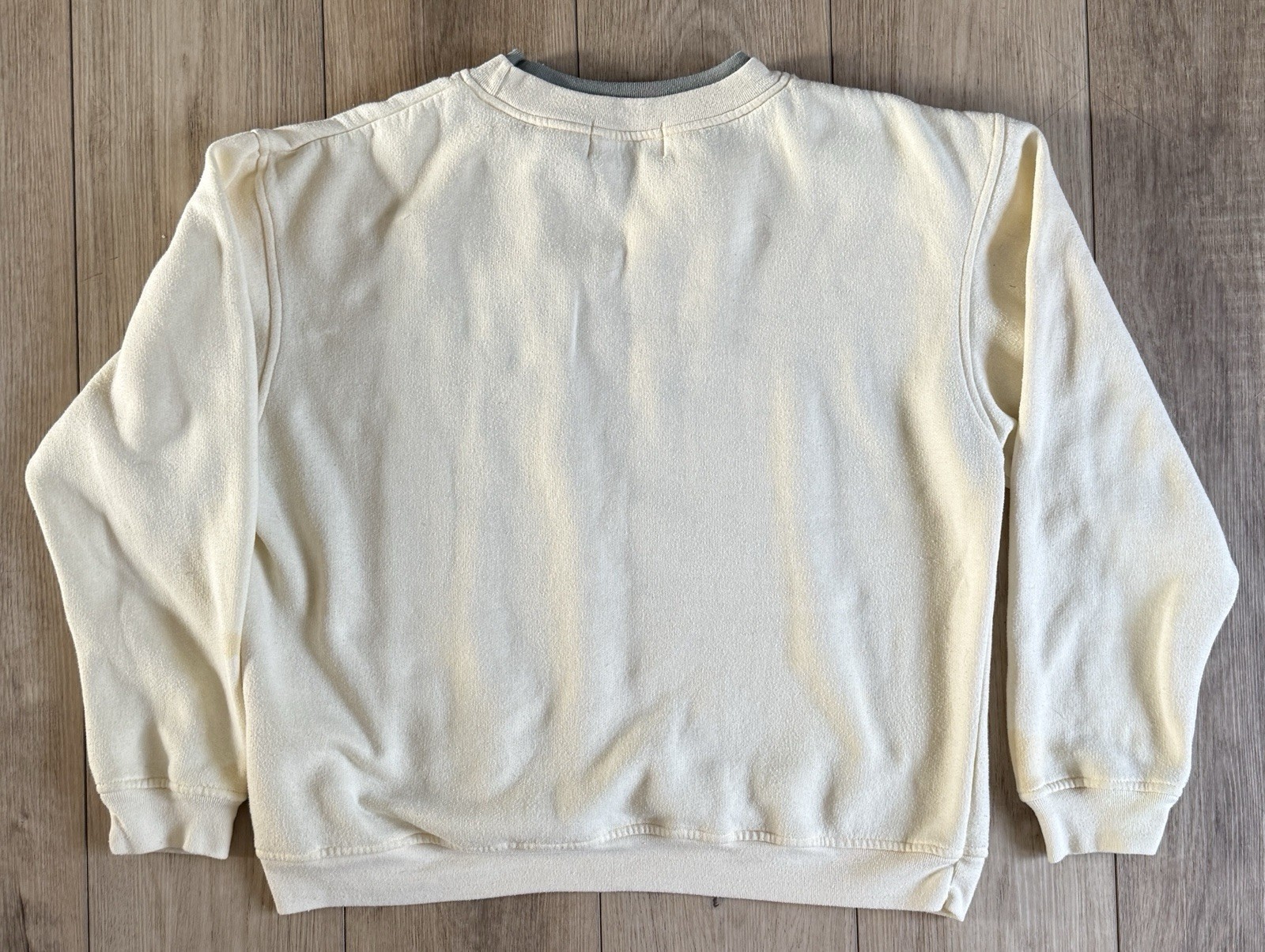 Vintage 90s Shenanigans Floral Heart Embroidered Sweatshirt Women’s L/XL