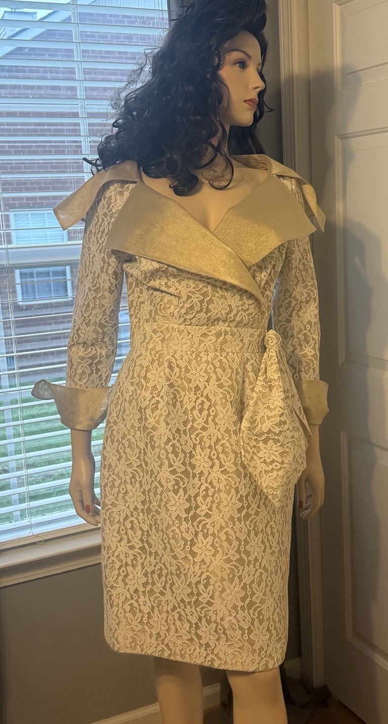 Vintage Pilar Rossi Lace & Metallic Gold Dress Saks Fifth Avenue 90s M USA