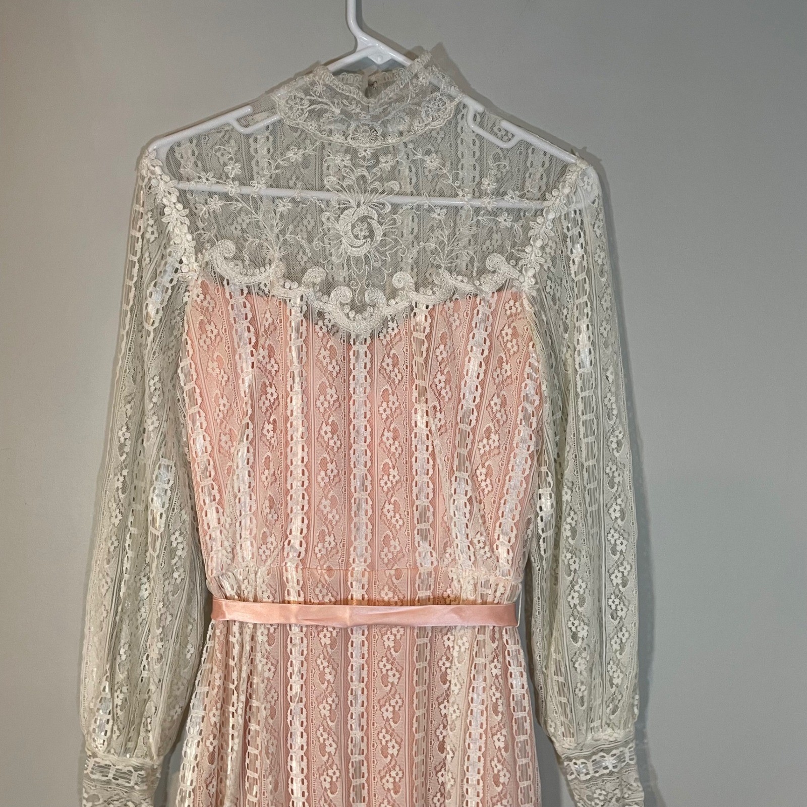 Vintage Dance Allure Lace Midi Dress Pink Ivory High Neck Victorian Ruffle Sz 10
