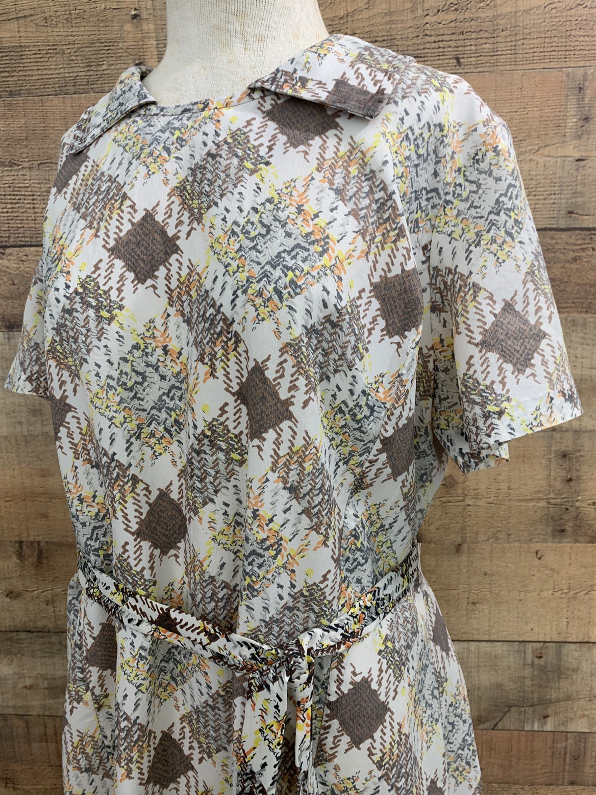 Vintage 1960s 1970s Mod Geometric Belted Dress 48”Bust /44” Waist
